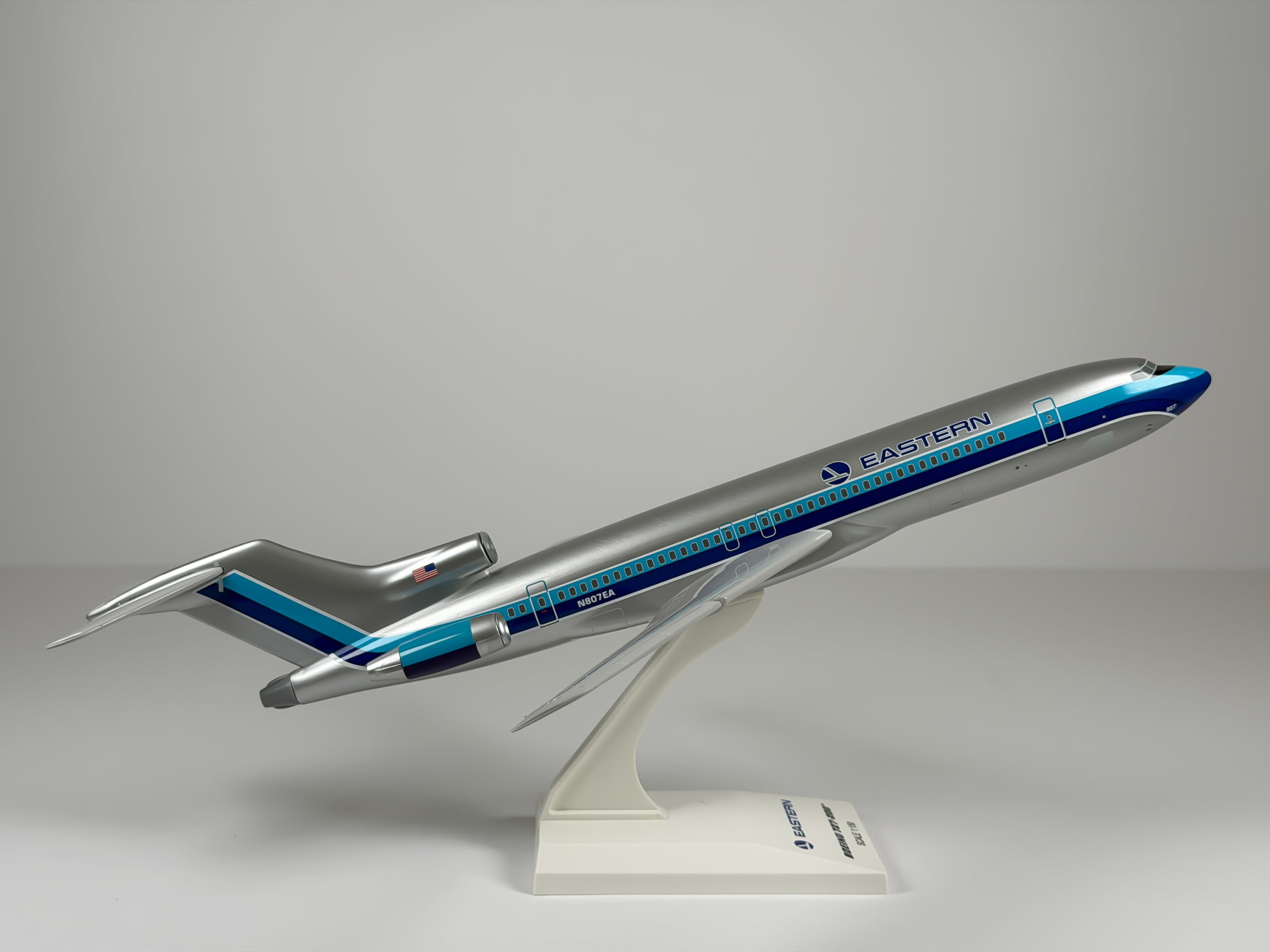1:150 Eastern Air Lines Boeing 727-200 (N807EA) - Grey Hockey Stick | Sky Marks