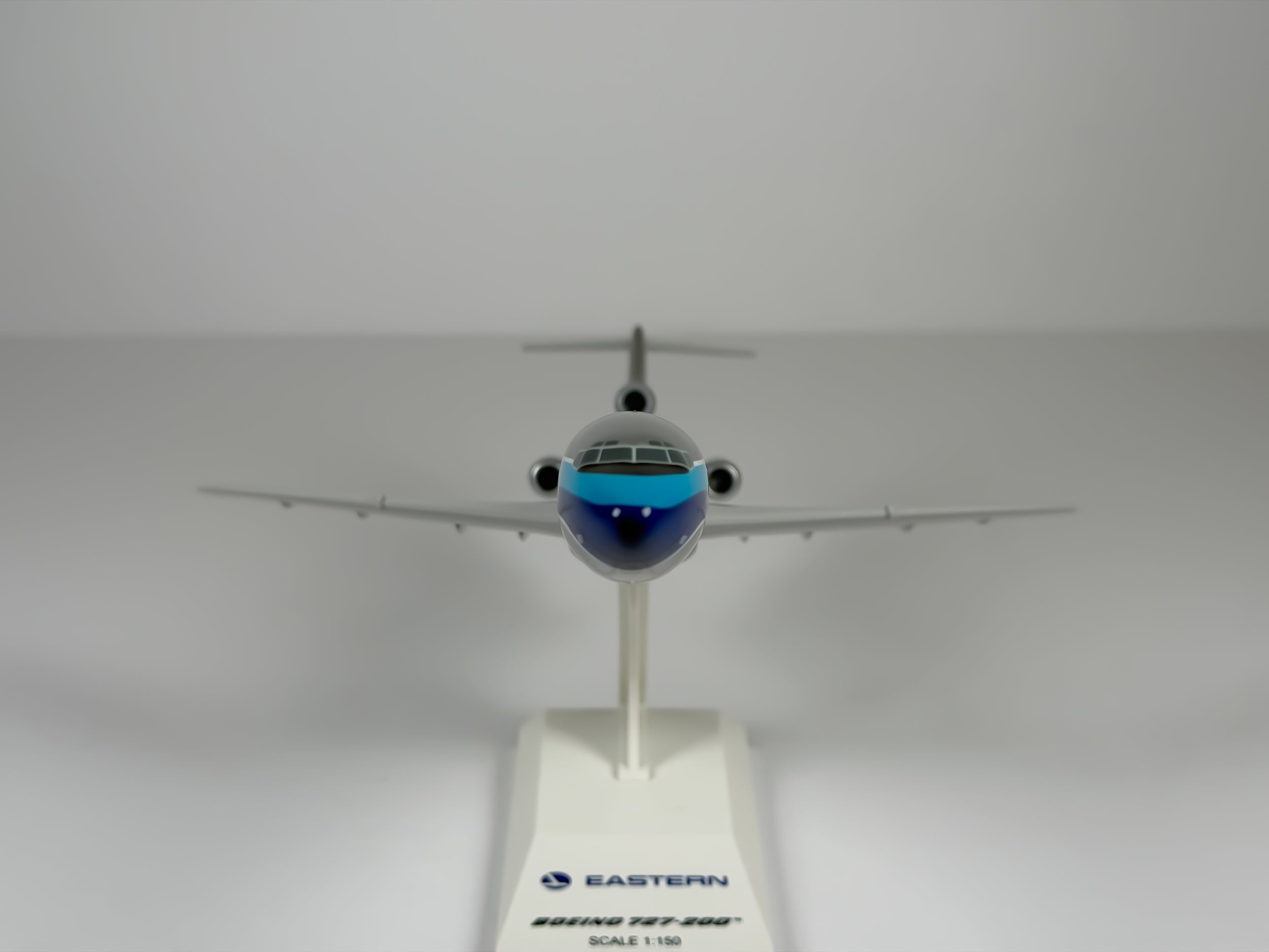 1:150 Eastern Air Lines Boeing 727-200 (N807EA) - Grey Hockey Stick | Sky Marks