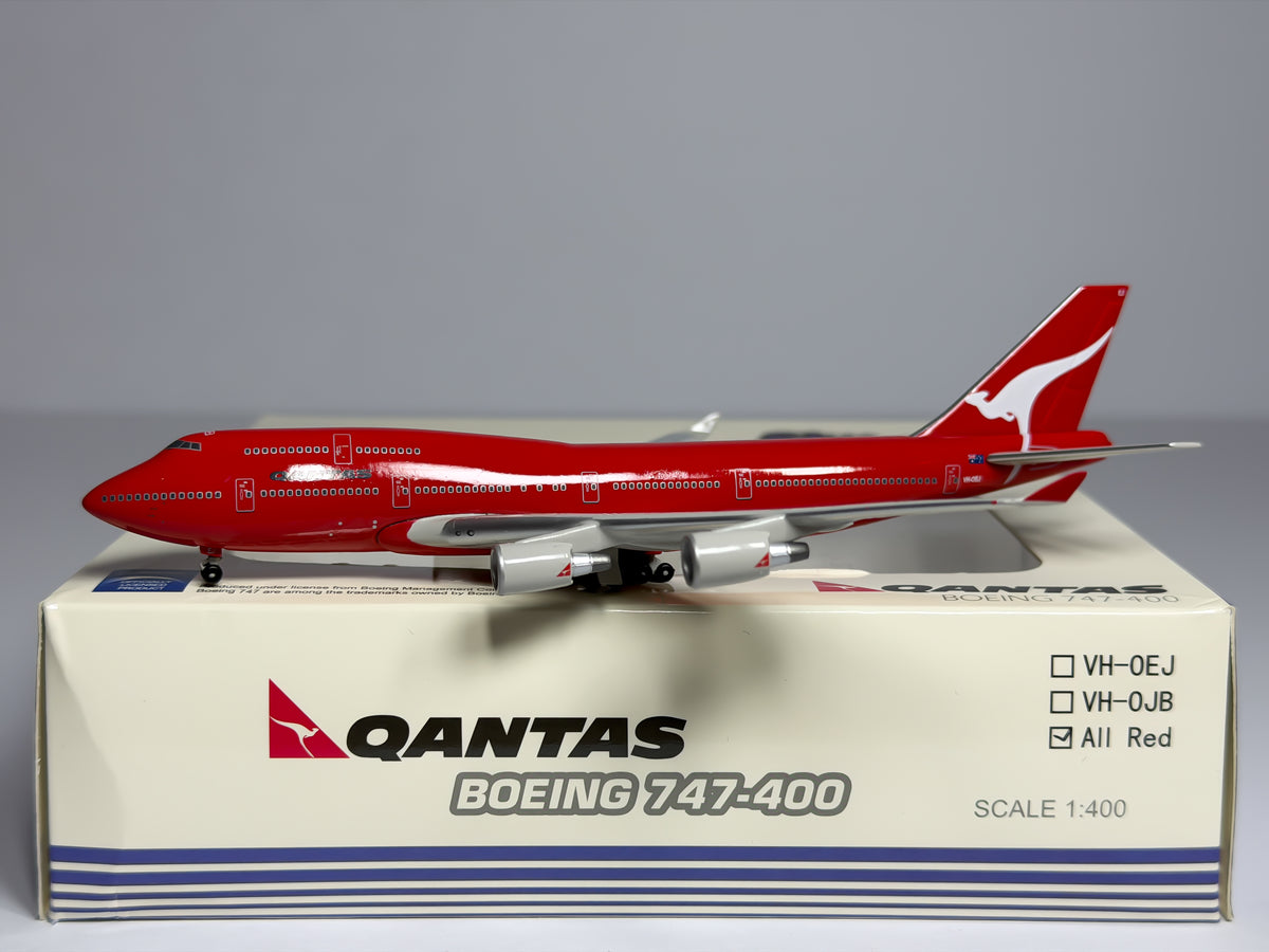 Qantas Airways Boeing 747-400 1:400 Sky400 VH-OEJ (SKY08-VHOEJ)