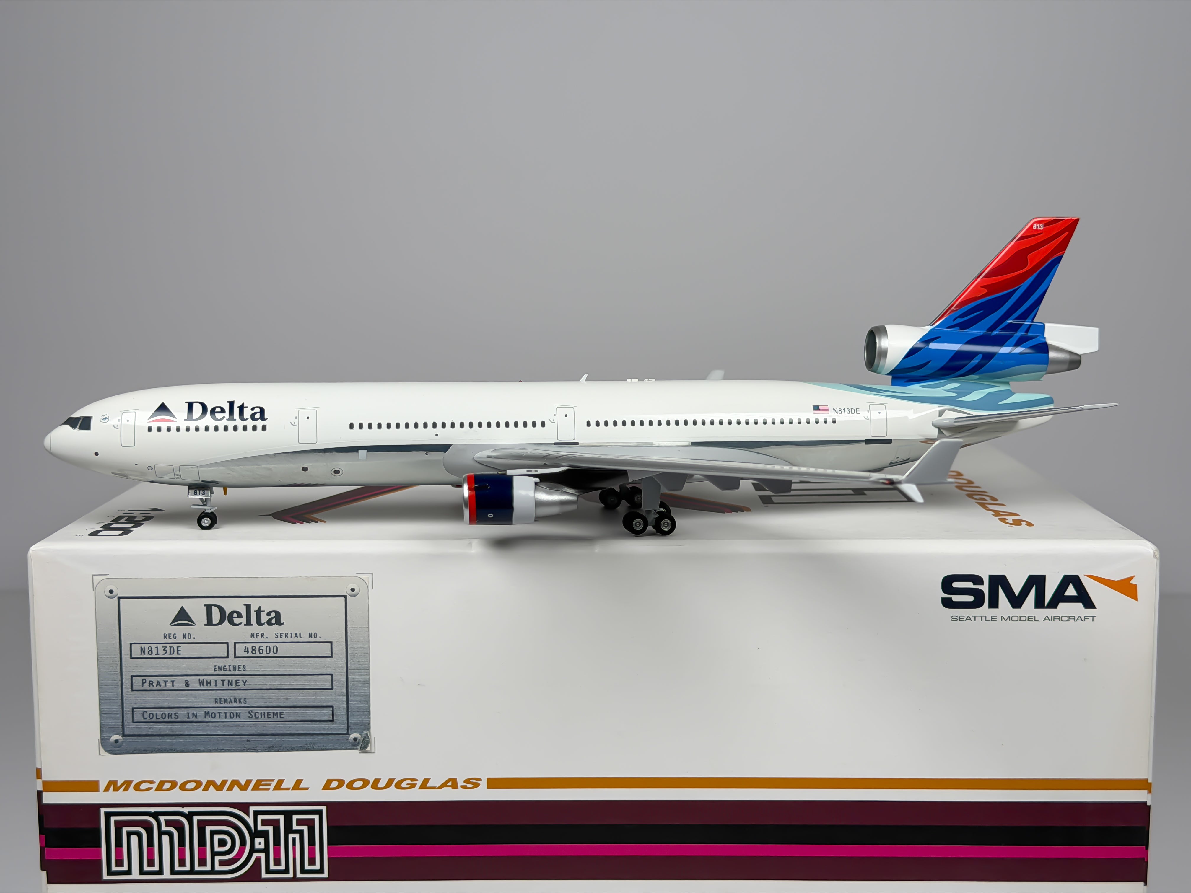 Delta Air Lines McDonnell Douglas MD-11 1:200 SMAC N813DE (SM2-001-006-05)