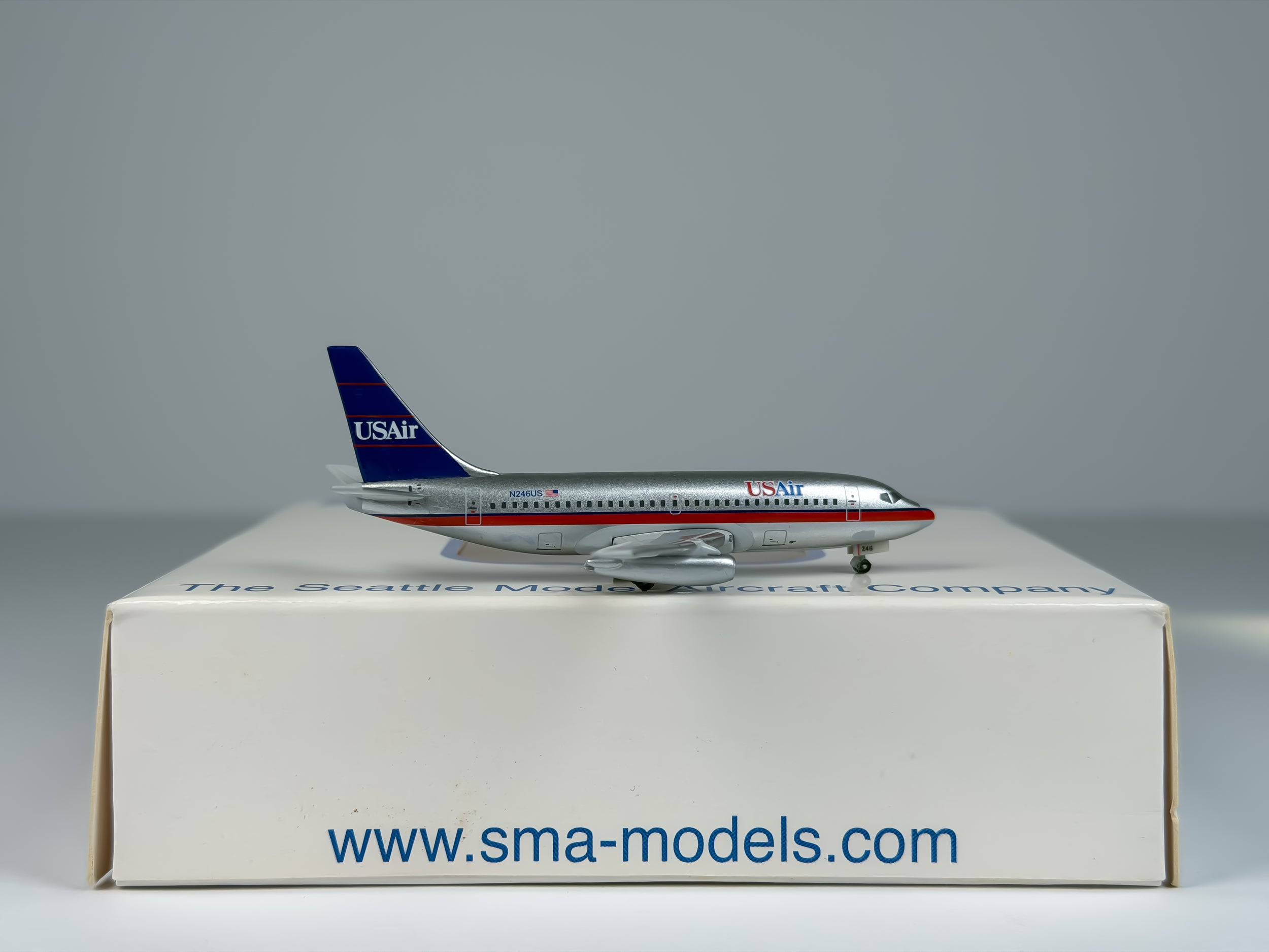 USAir Boeing 737-200 1:400 SMAC N246US (SMA021001)
