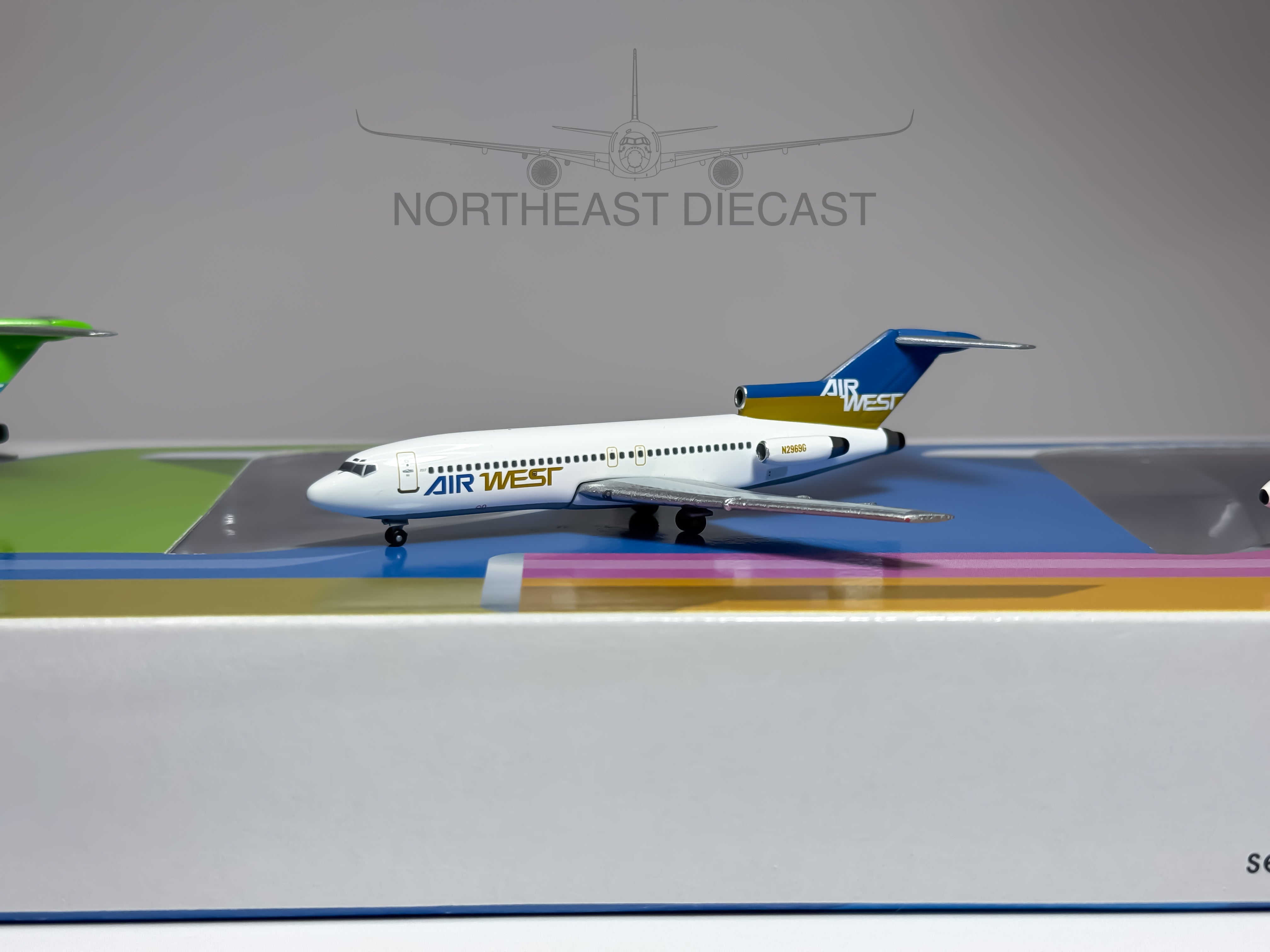 Air West Boeing 727-100 1:400 SMAC N2979G & N2969G & N898PC (SMA030601)