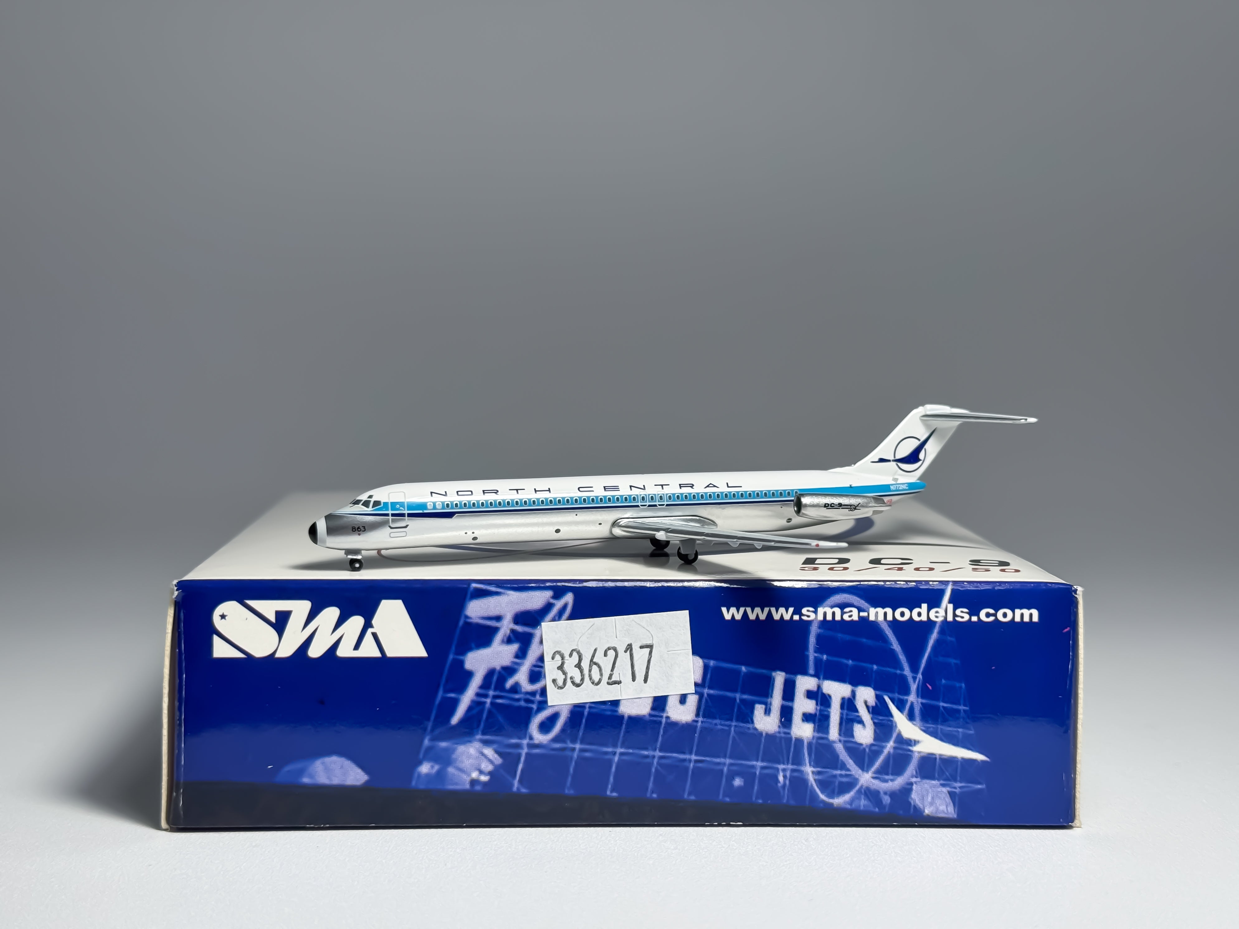 Douglas DC-9 Diecast Aircraft Models · Northeast Diecast