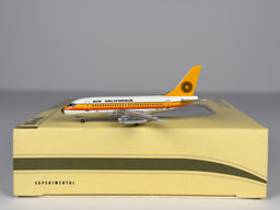 AirCal Boeing 737-100 1:400 SMAC N471GB (SMA050201)