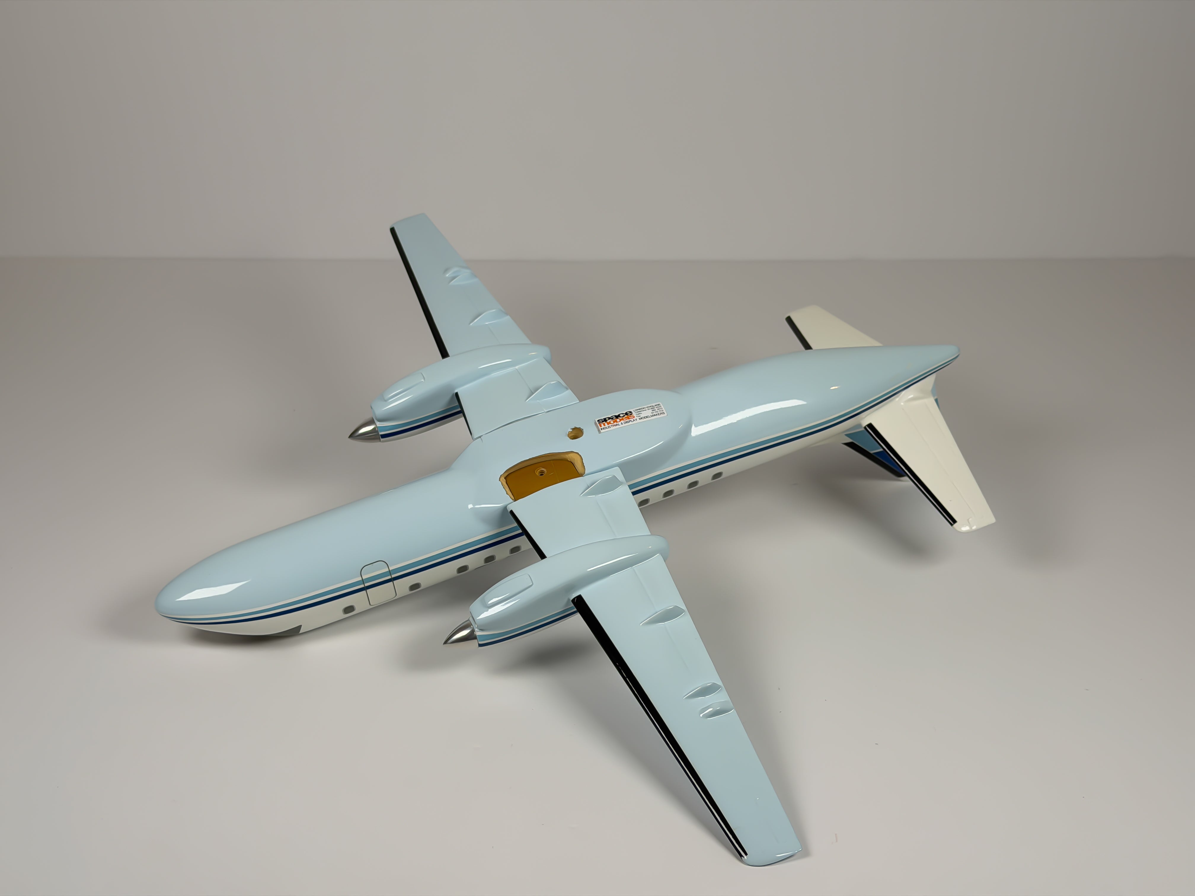 1:50 LAPA Saab 340 (N69LP) - Blue Cheatlines | Space Models