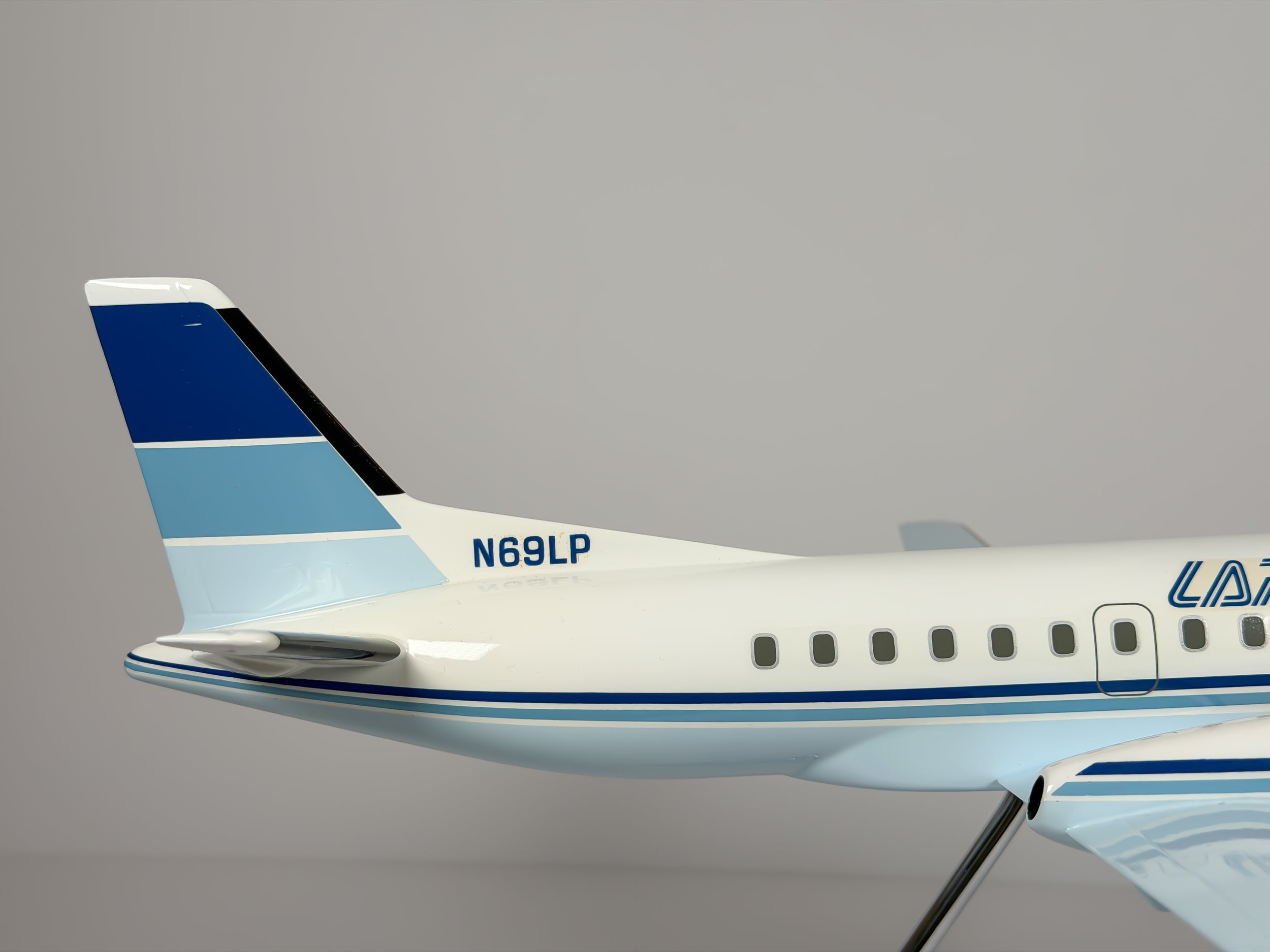 1:50 LAPA Saab 340 (N69LP) - Blue Cheatlines | Space Models
