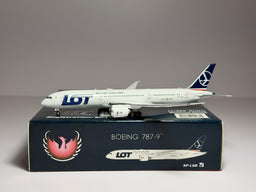 Phoenix Model 1:400 LOT Polish Boeing 787-9 SP-LSB current colors PH411481