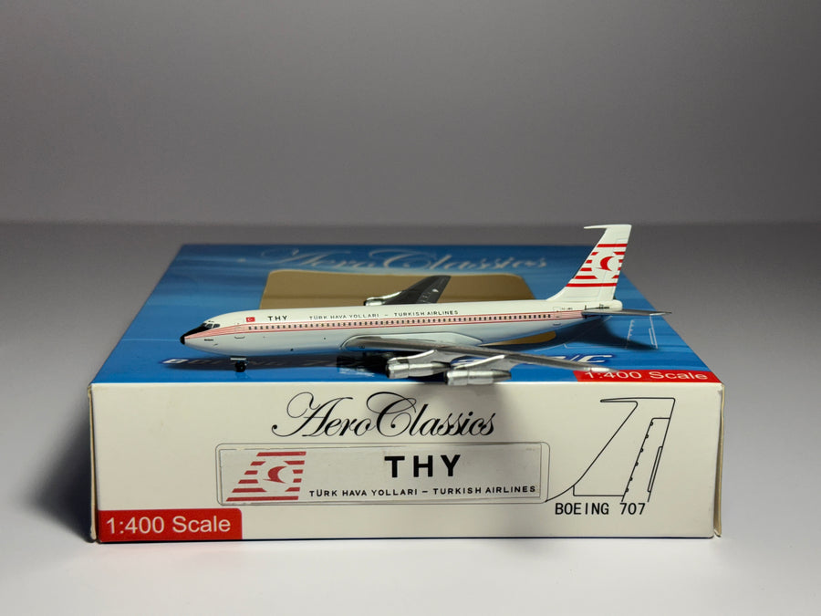 Aeroclassics 1:400 Turkish Airlines Boeing 707-320 TC-JBS Pajamas ACTCJBS