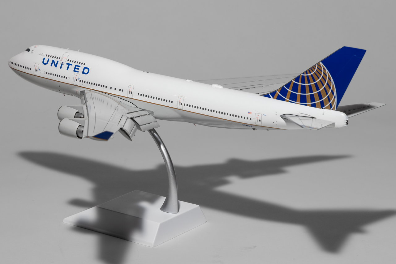 JC Wings 1:200 United Boeing 747-400 N175UA Flaps Down XX20520A
