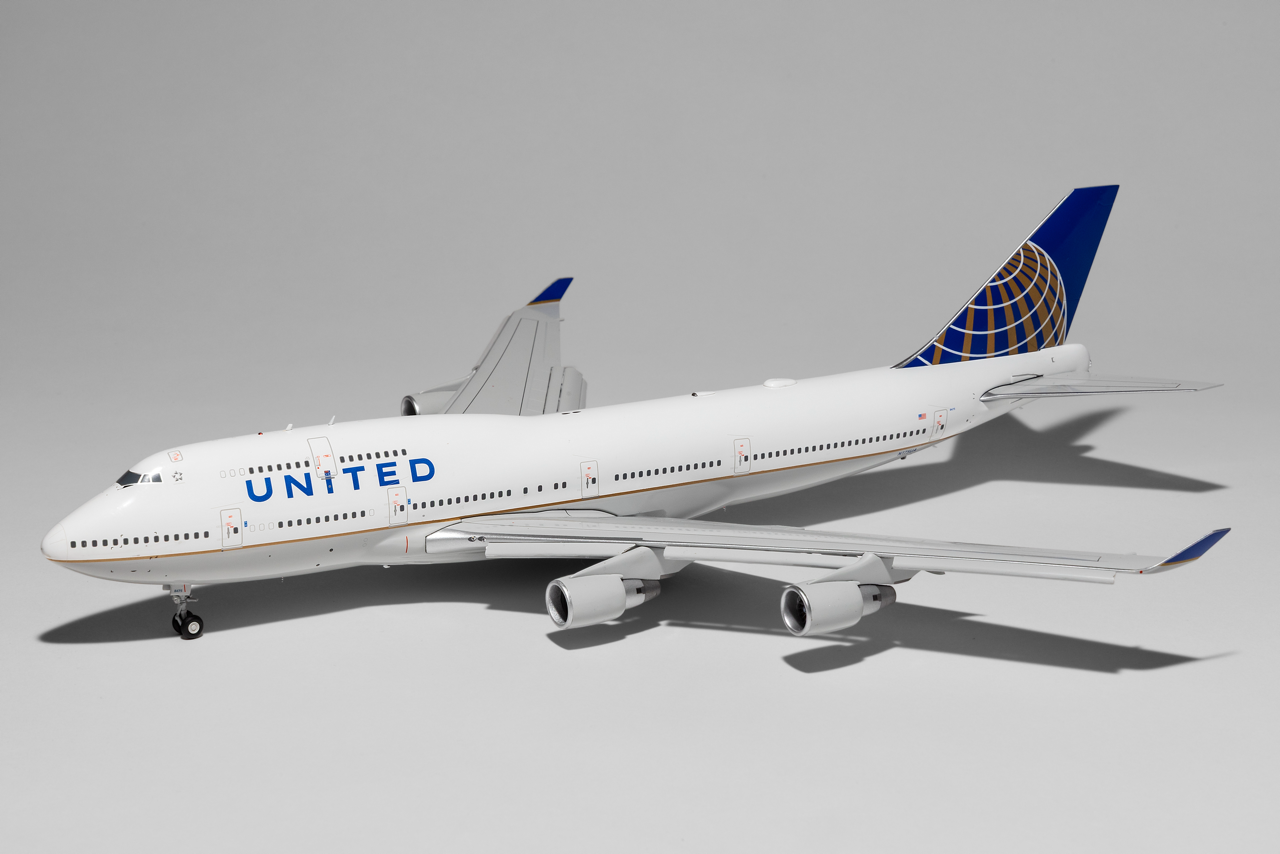 JC Wings 1:200 United Boeing 747-400 N175UA Flaps Down XX20520A