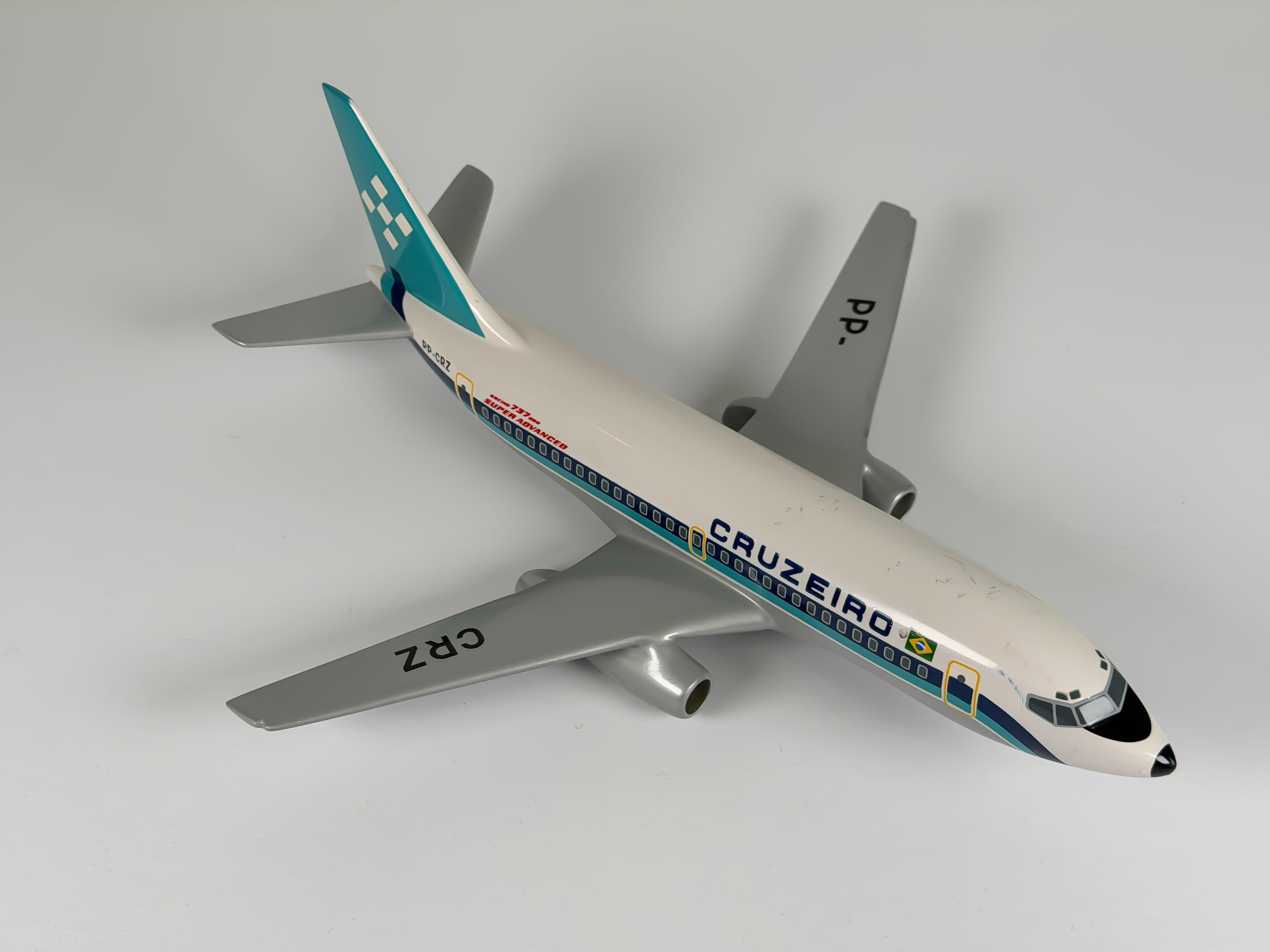 1:100 Cruziero Boeing 737-200 (PP-CRZ) - Blue Cheatline | Vogelaar Model