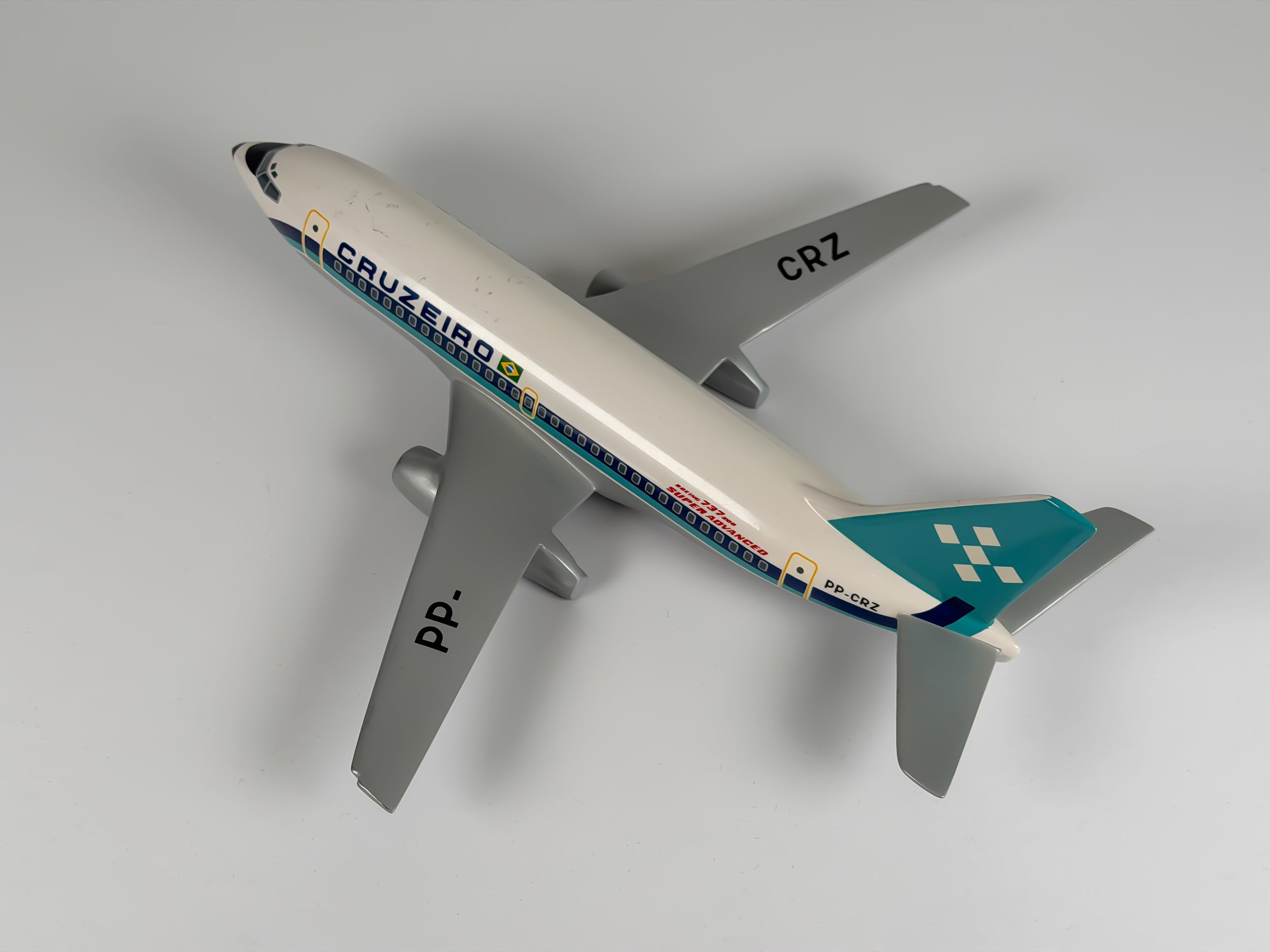 1:100 Cruziero Boeing 737-200 (PP-CRZ) - Blue Cheatline | Vogelaar Model