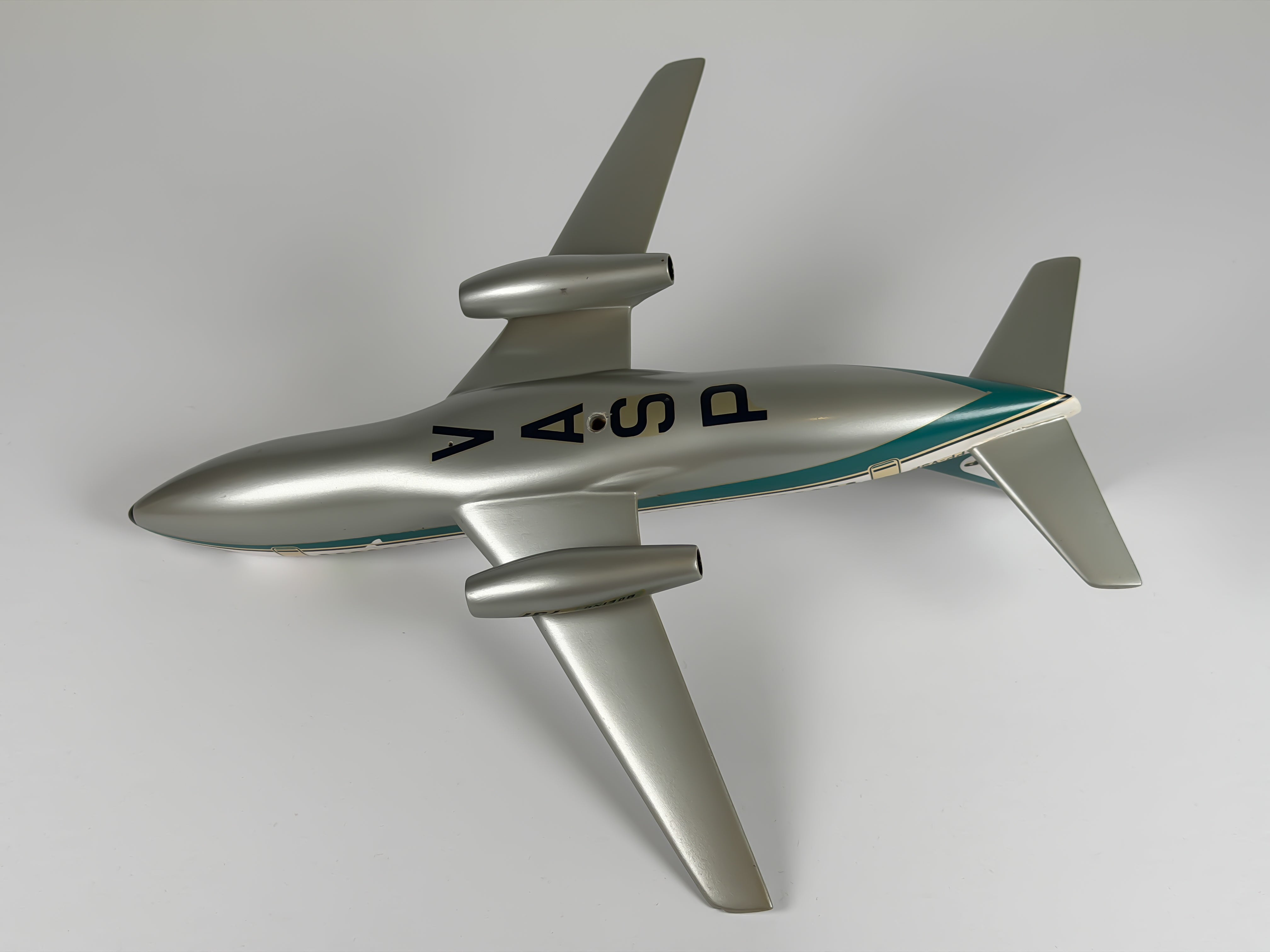 1:100 VASP Boeing 737-200 (PP-VSP) - Original | Vogelaar Model
