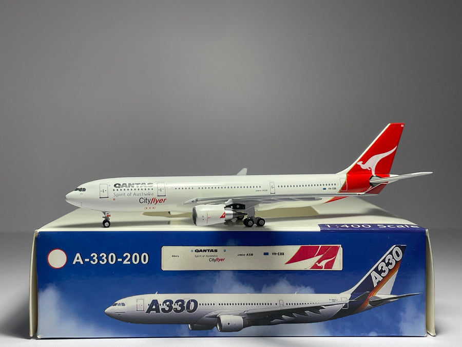 Aeroclassics 1:400 Qantas Airways Airbus A330-200 VH-EBB Cityflyer ACVHEBB