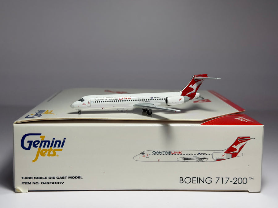 Gemini Jets 1:400 QantasLink Boeing 717-200 VH-NXD current colors GJQFA1877
