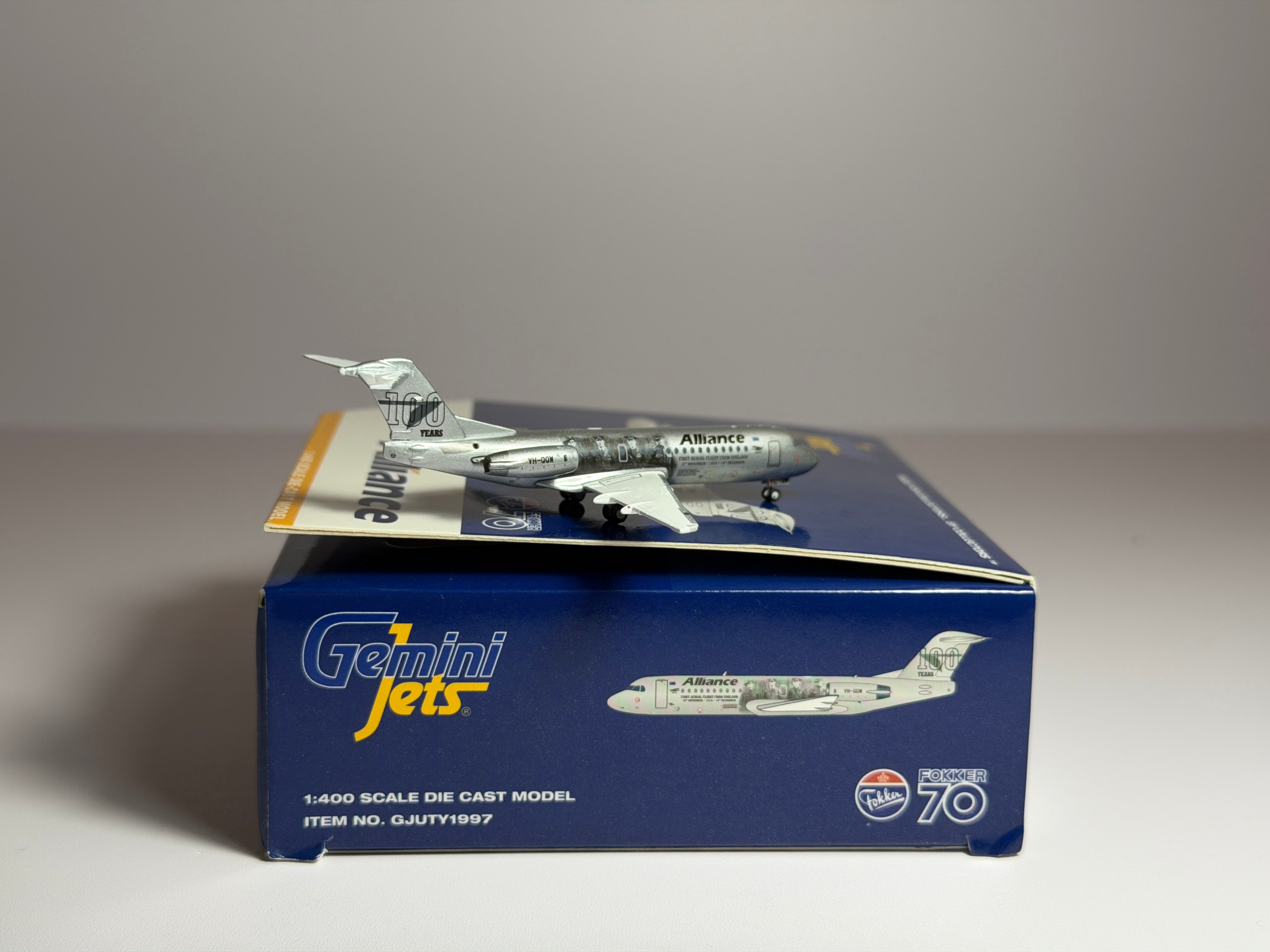 Alliance Fokker 70 1:400 Gemini Jets VH-QQW (GJUTY1997)