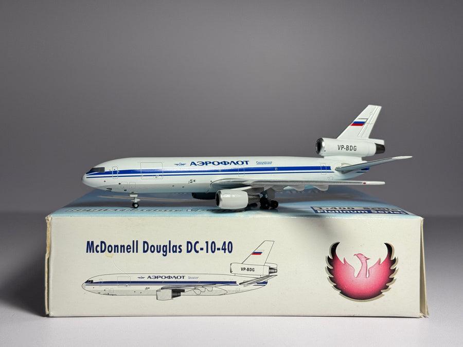 Phoenix Models 1:400 Aeroflot McDonnell Douglas DC-10-40F VP-BDG 1970s colors PH10146