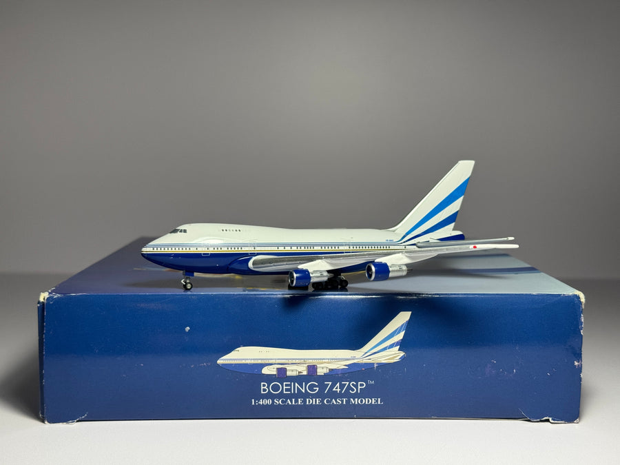 Gemini Jets 1:400 Private Boeing 747SP VQ-BMS GJVIP1000