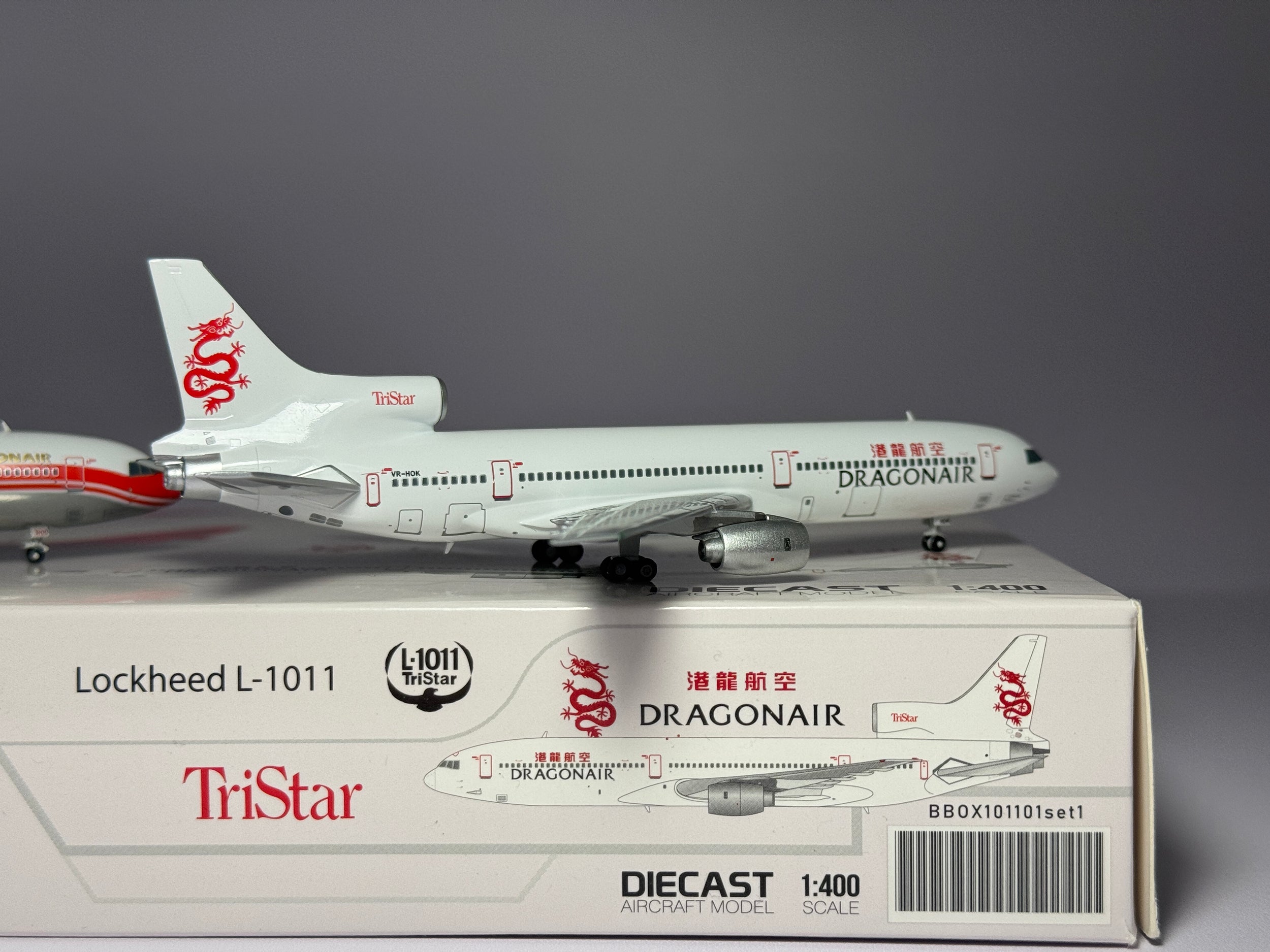 JC Wings 1:400 Dragonair Lockheed L-1011 Tristar VR-HOK & VR-HOD 2 Plane Set BBOX101101SET1