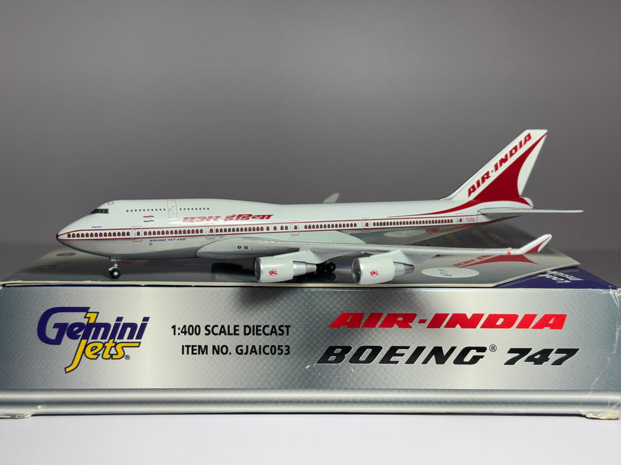 Gemini Jets 1:400 Air India Boeing 747-400 VT-ESO old colors GJAIC053