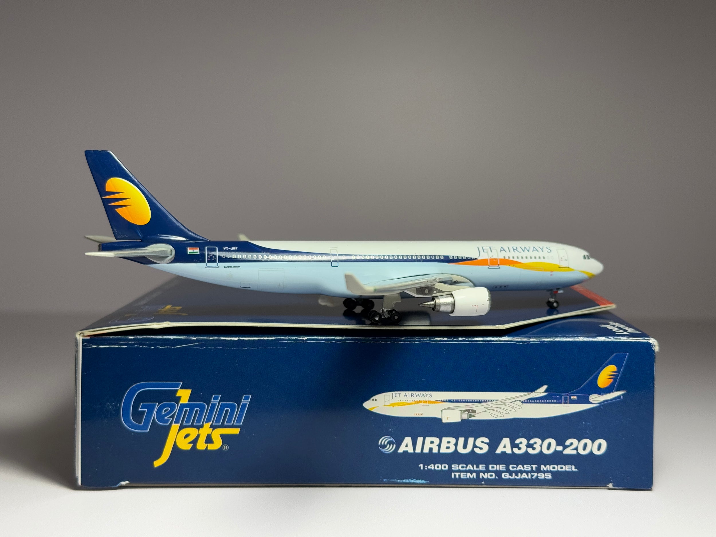 Gemini Jets 1:400 Jet Airways Airbus A330-200 VT-JWF GJJAI795