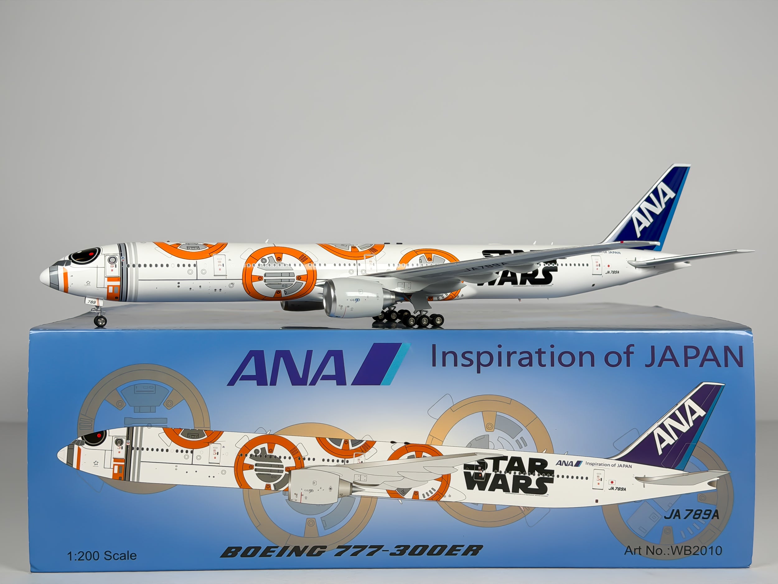 All Nippon Airways (ANA) Boeing 777-300ER 1:200 Aviation200 JA789A (WB2010)