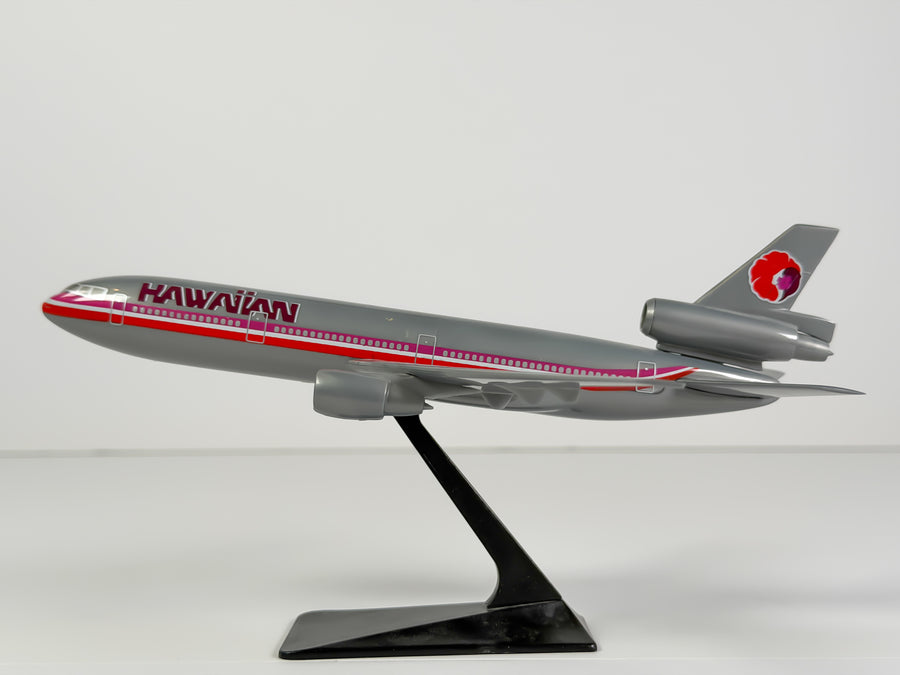 1:250 Hawaiian Airlines McDonnell Douglas DC-10-30 - Bare Metal | Wooster Models