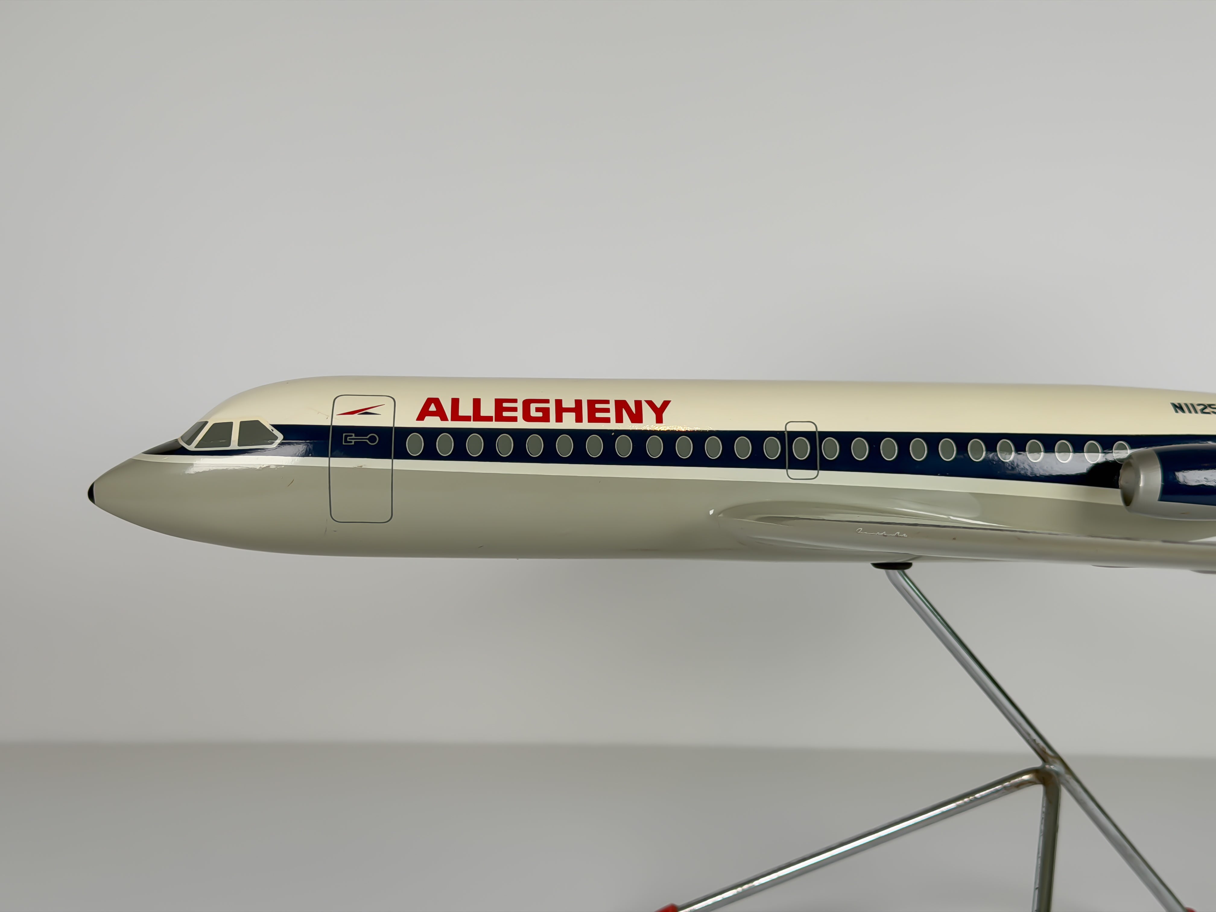 1:72 Allegheny Airlines BAC 1-11 (N1125J) - Red/Blue | Westway Models