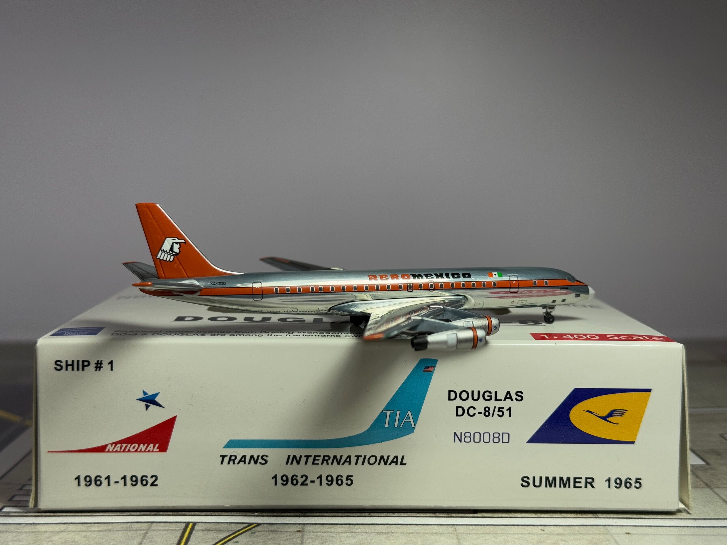Aeroclassics 1:400 Aeromexico Douglas DC-8-50 XA-DOD "Colima" polished ACAMX1008