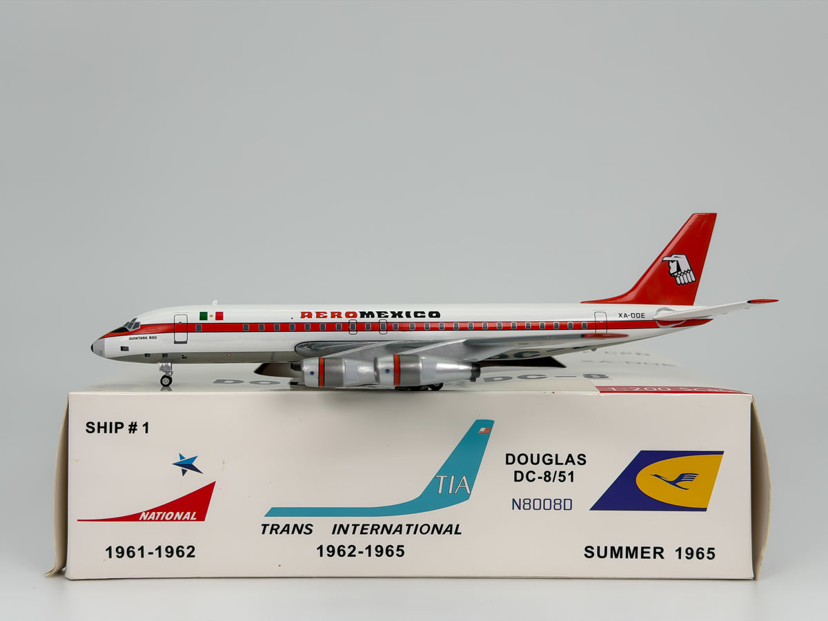 Aeromexico Douglas DC-8-50 1:200 Aeroclassics XA-DOE (AC2XADOE)