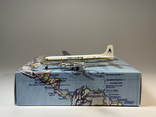 Aeroclassics 1:400 Mexicana Douglas DC-6 XA-JOT Golden Aztec ACXAJOT
