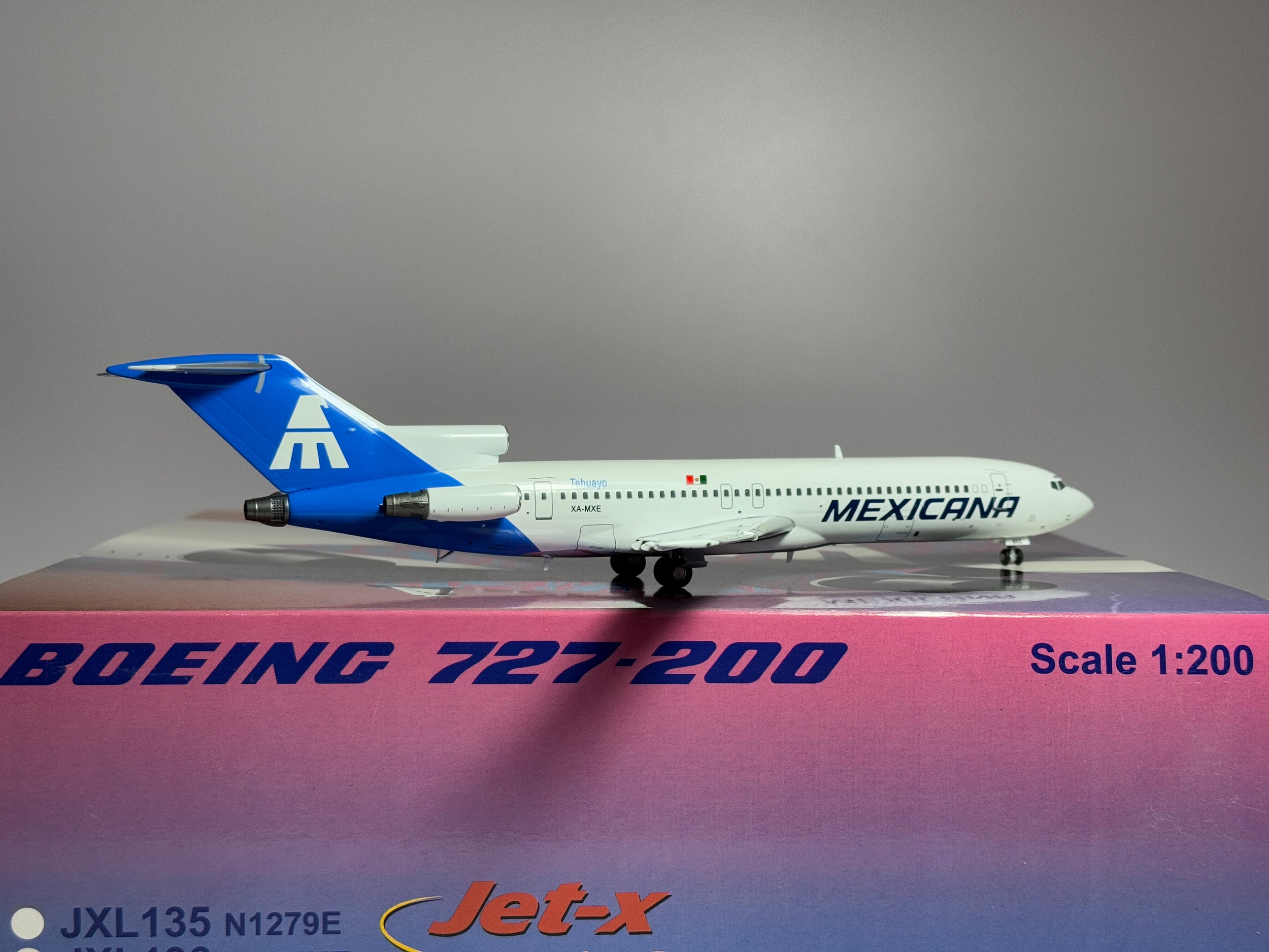 Jet-X 1:200 Mexicana Boeing 727-200 XA-MXE Blue "Tehuayo" JXL136