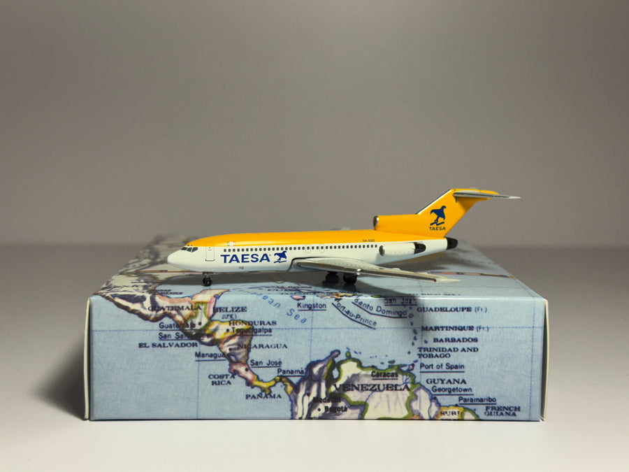 Aeroclassics 1:400 TAESA Boeing 727-100 XA-SQO ACXASQO
