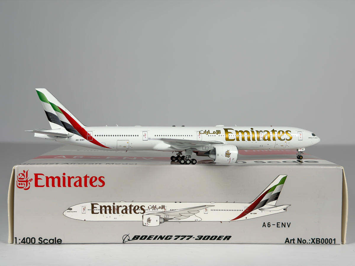 Emirates Boeing 777-300ER 1:400 Aviation400 A6-ENV (XB0001)