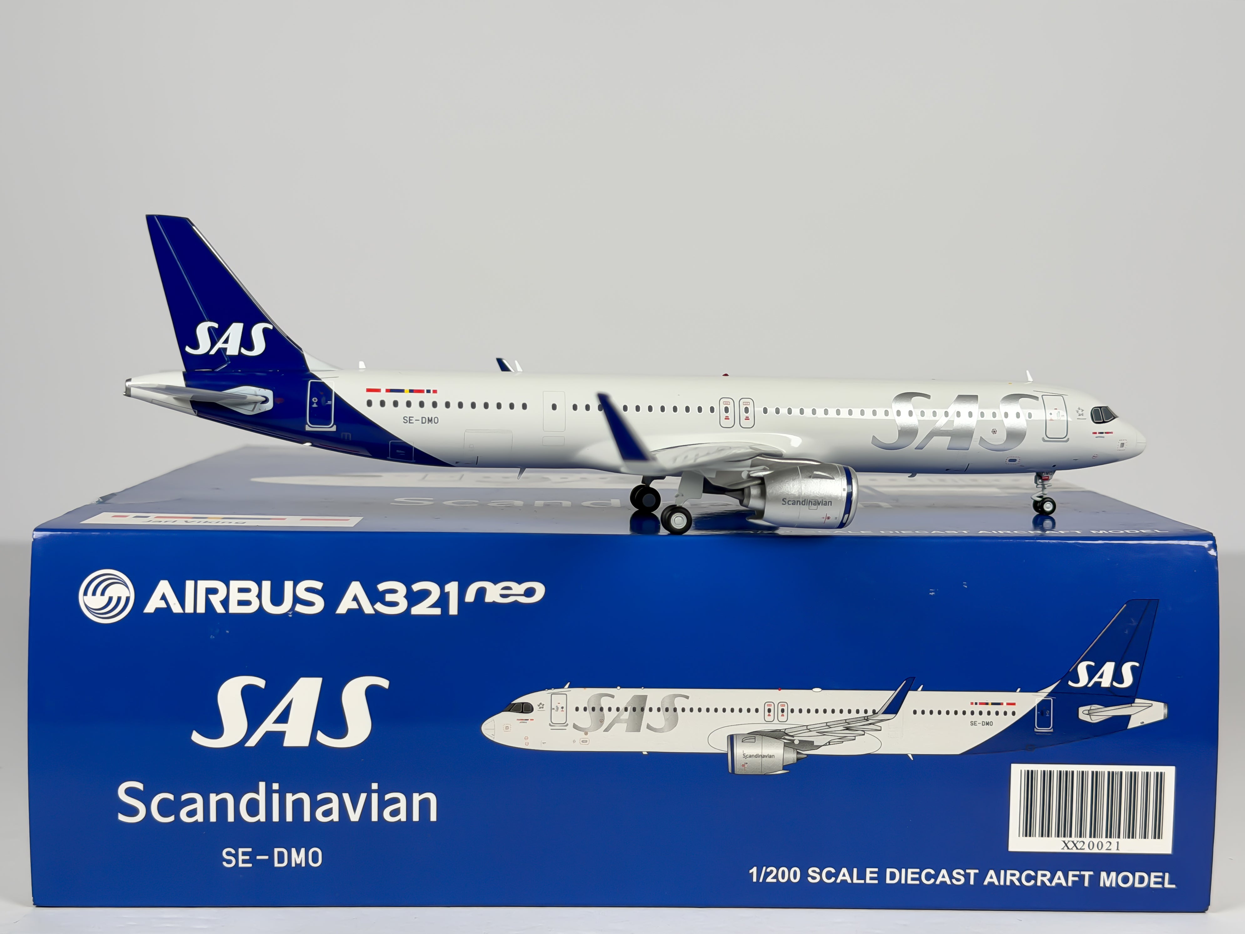 Scandinavian Airlines (SAS) Airbus A321neo 1:200 JC Wings SE-DMO (XX20021)