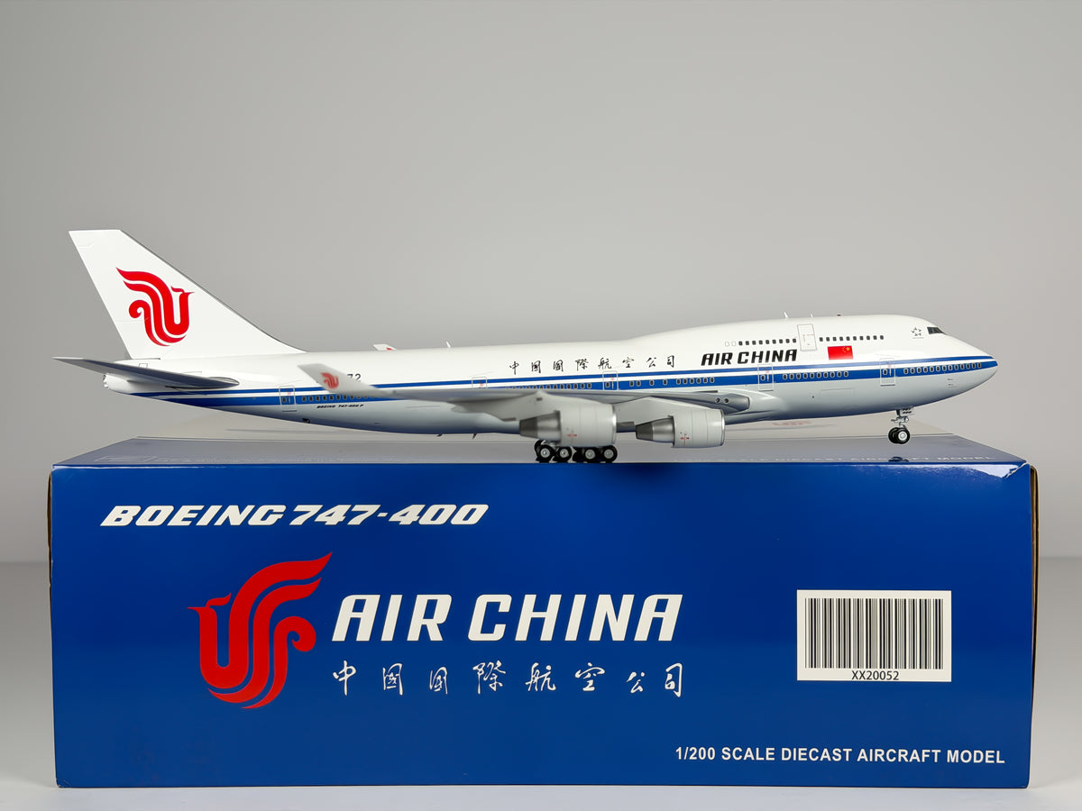 Air China Boeing 747-400 1:200 JC Wings B-2472 (XX20052)