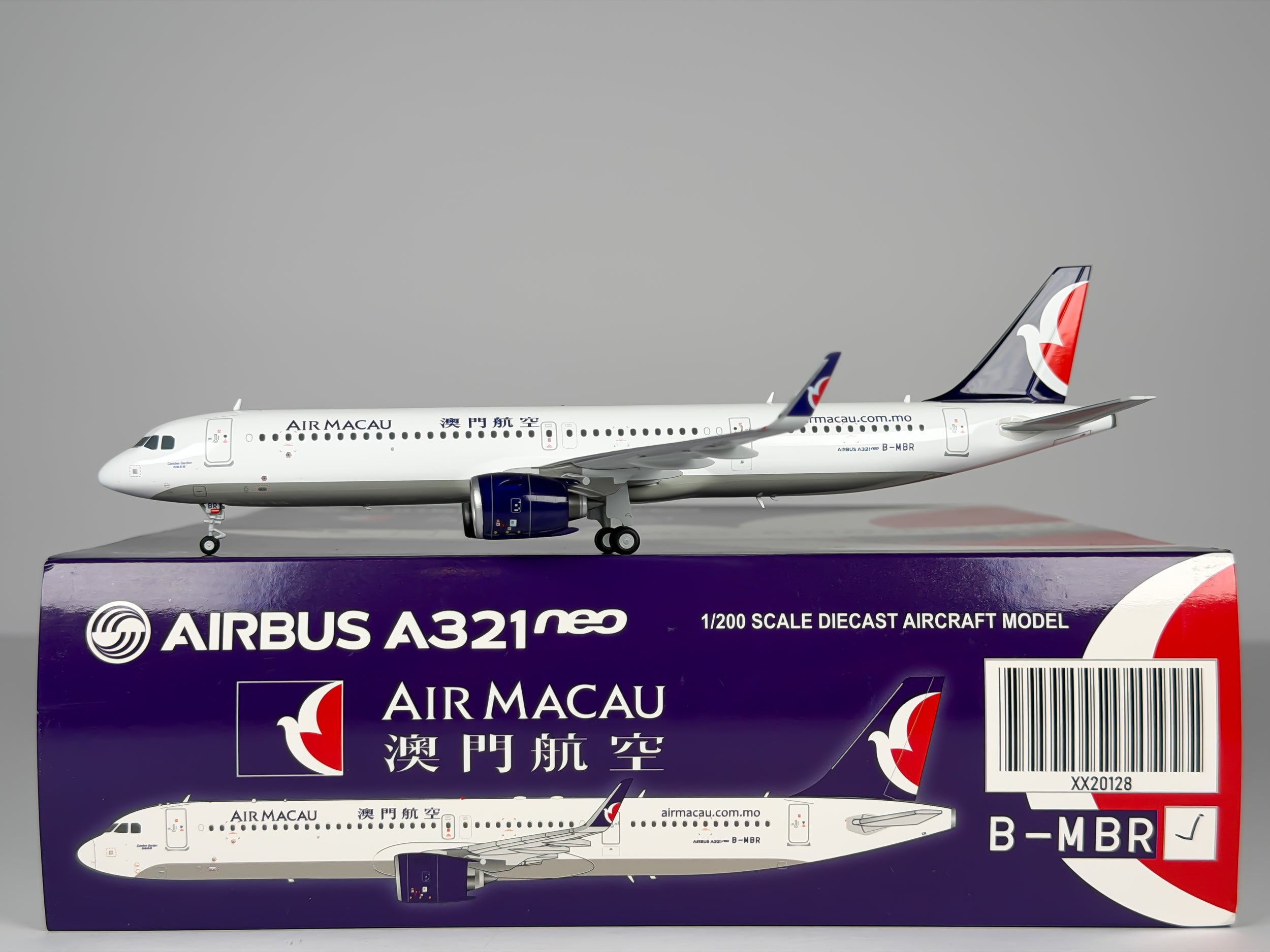 Air Macau Airbus A321neo 1:200 JC Wings B-MBR (XX20128)