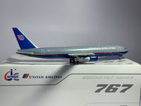 United Airlines Boeing 767-300 1:200 JC Wings N666UA (XX20159)