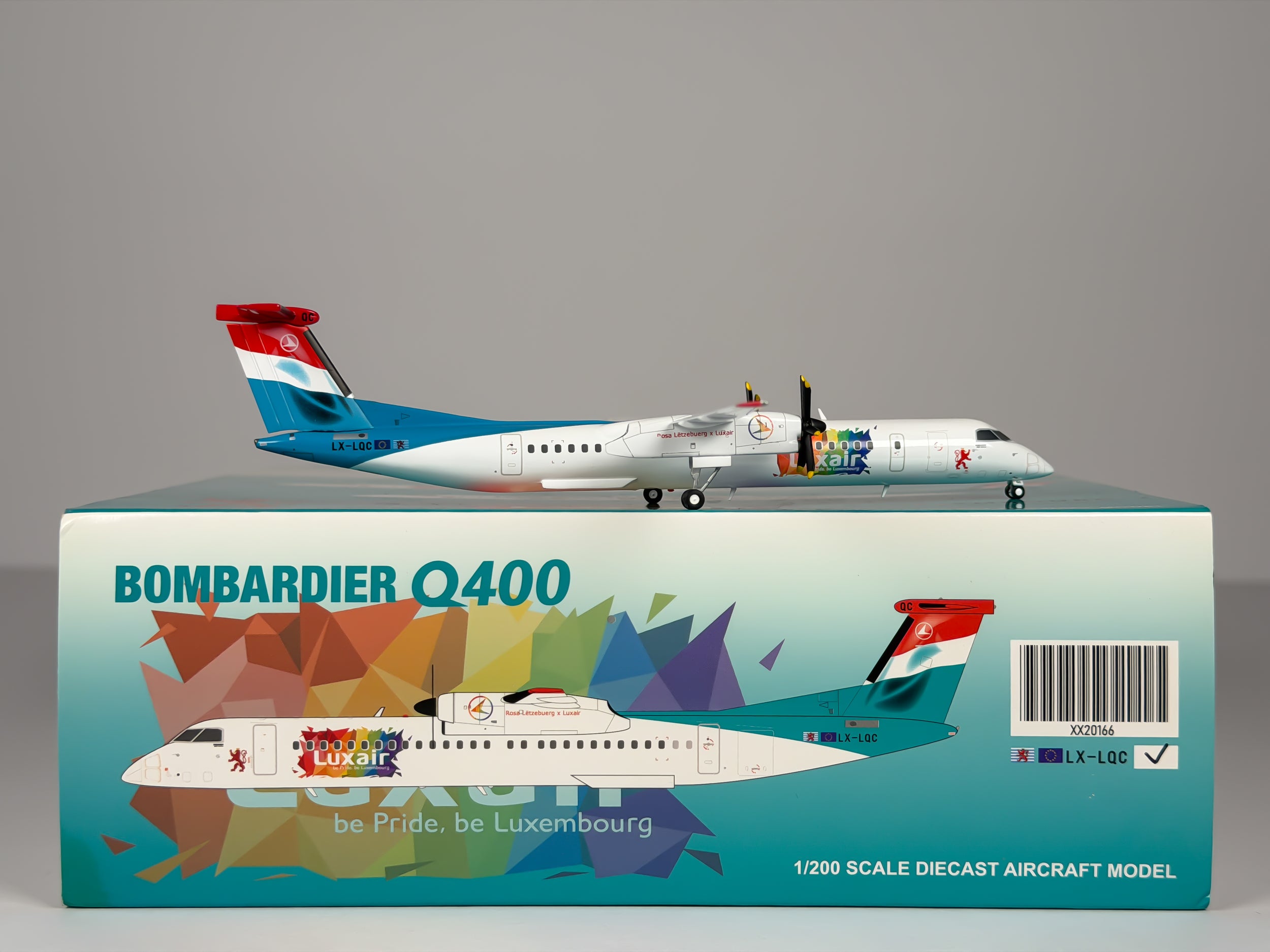 Luxair De Havilland Q400 1:200 JC Wings LX-LQC (XX20166)