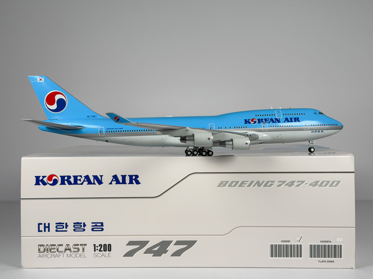 Korean Air Boeing 747-400 1:200 JC Wings HL7461 (XX20187)