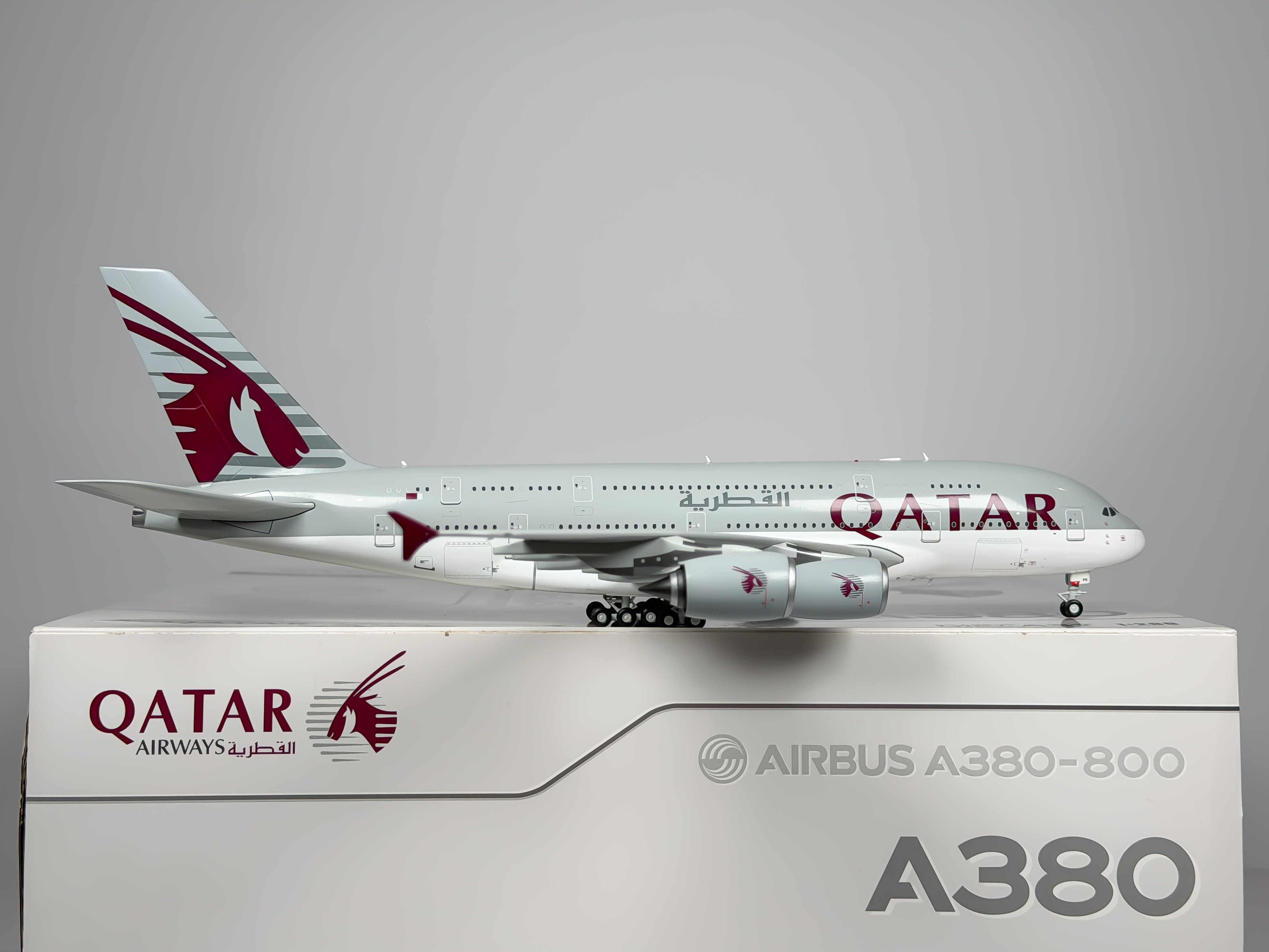 Qatar Airways Airbus A380-800 1:200 JC Wings A7-APG (XX20200)
