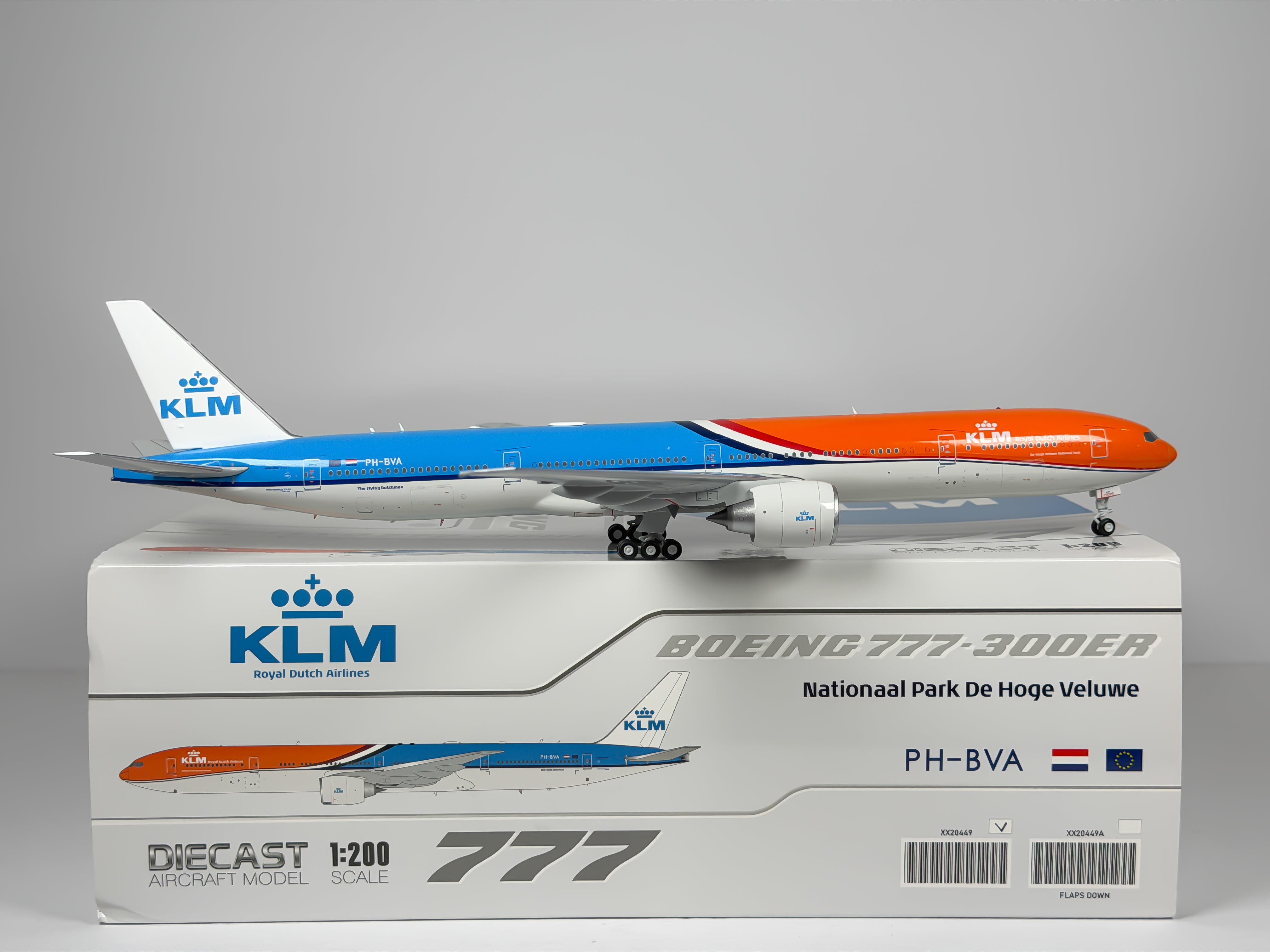 KLM Royal Dutch Airlines Boeing 777-300ER 1:200 JC Wings PH-BVA (XX20449)