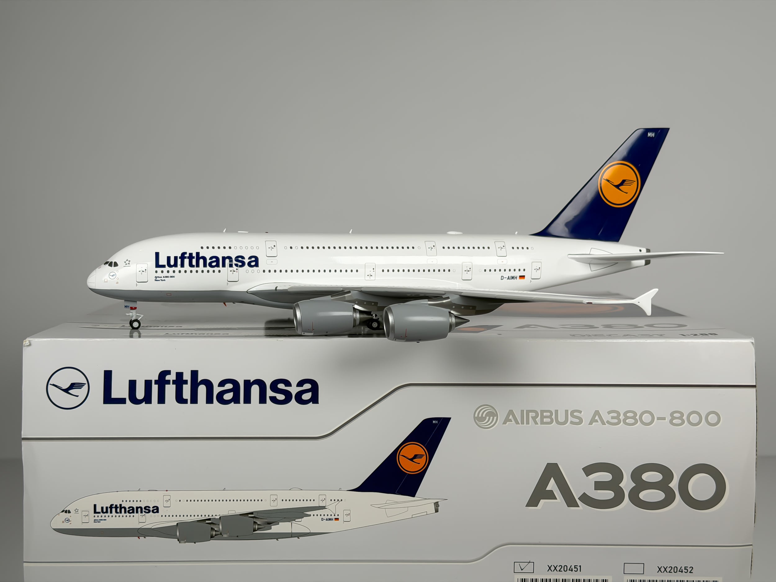 Lufthansa Airbus A380-800 1:200 JC Wings D-AIMH (XX20451)
