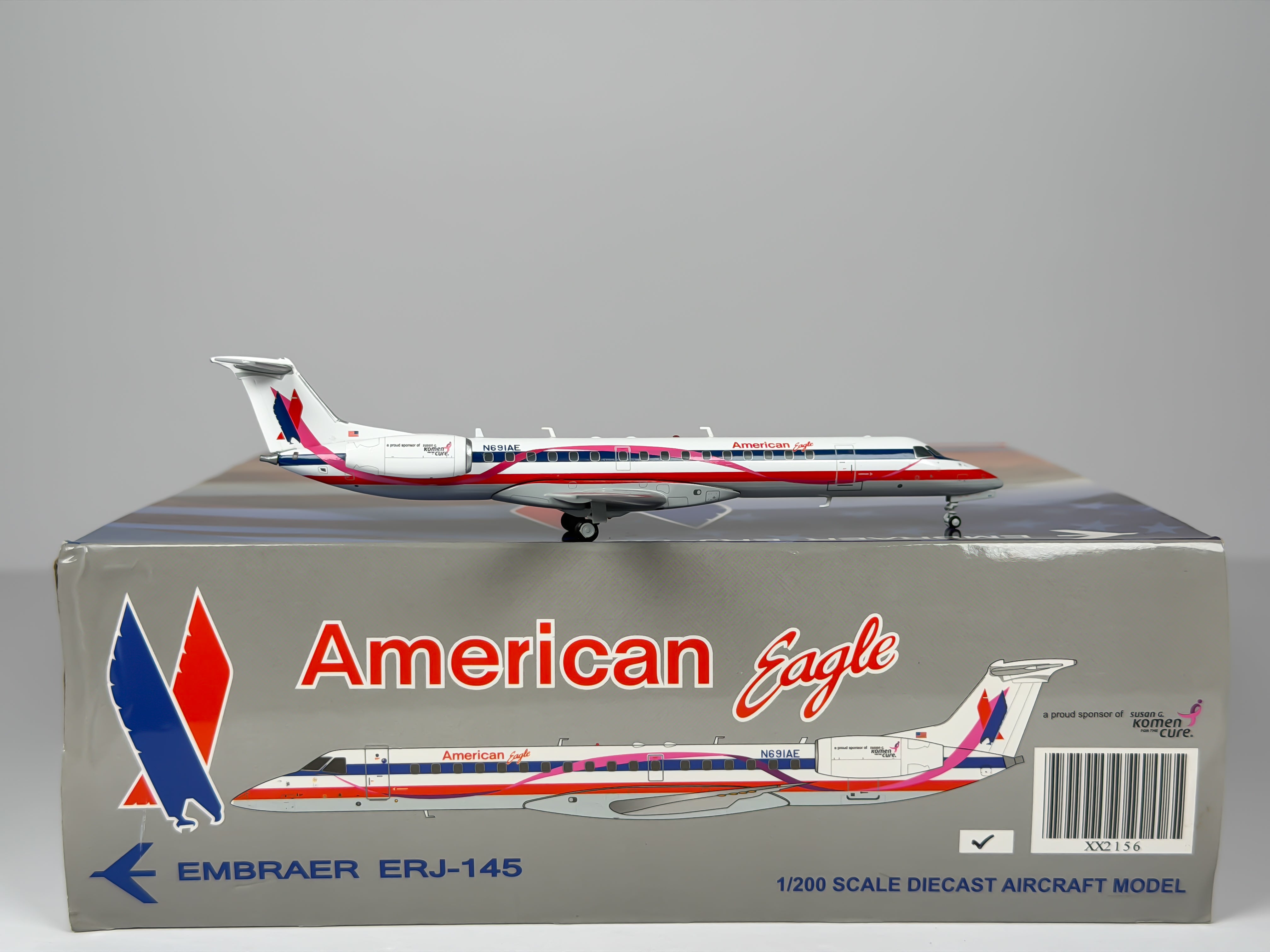 American Eagle Embraer E145 1:200 JC Wings N691AE (XX2156)