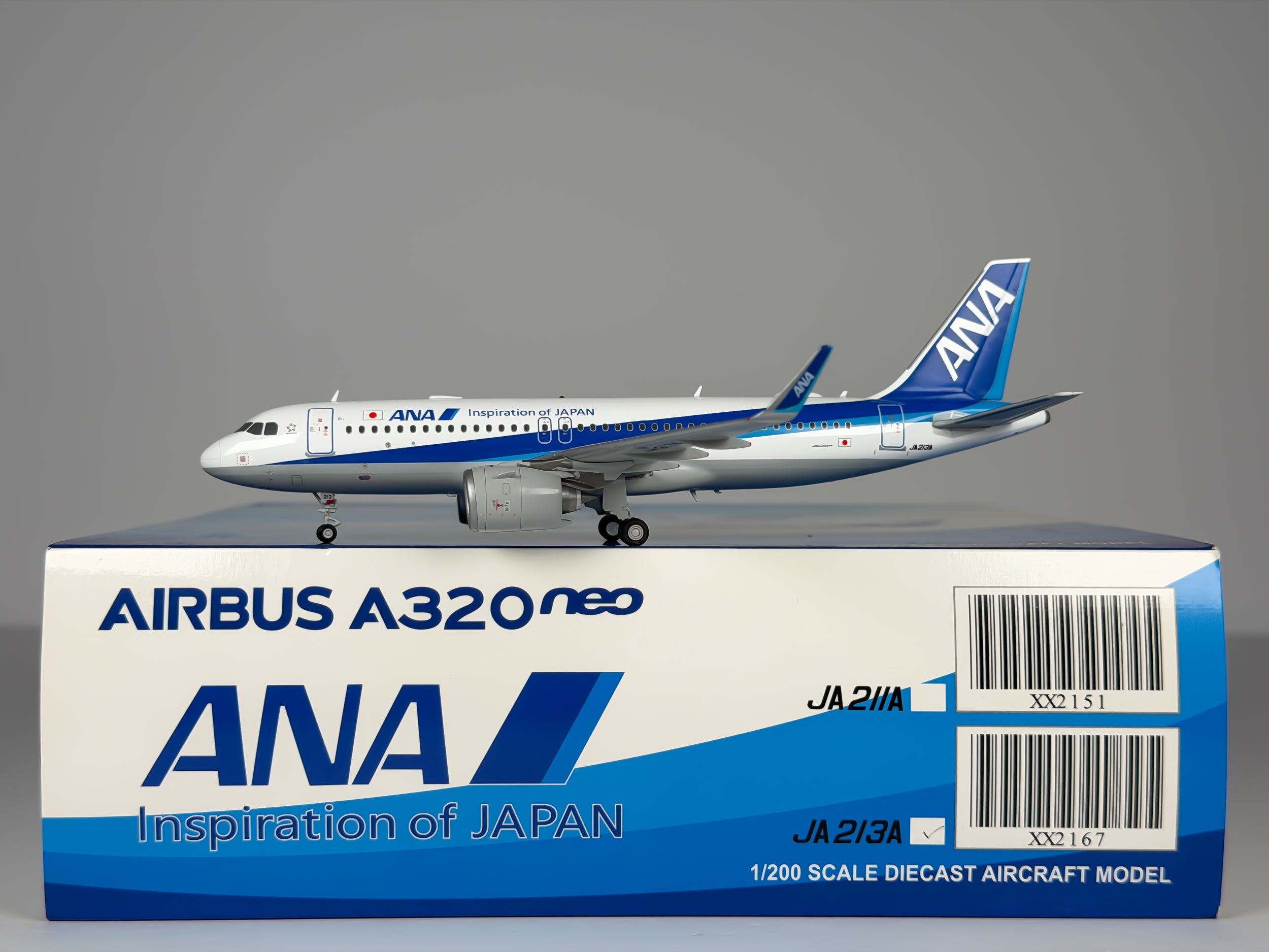 All Nippon Airways (ANA) Airbus A320neo 1:200 JC Wings JA213A (XX2167)