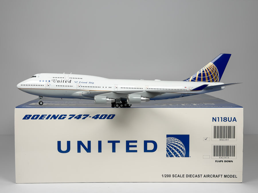 United Airlines Boeing 747-400 1:200 JC Wings N118UA (XX2203)