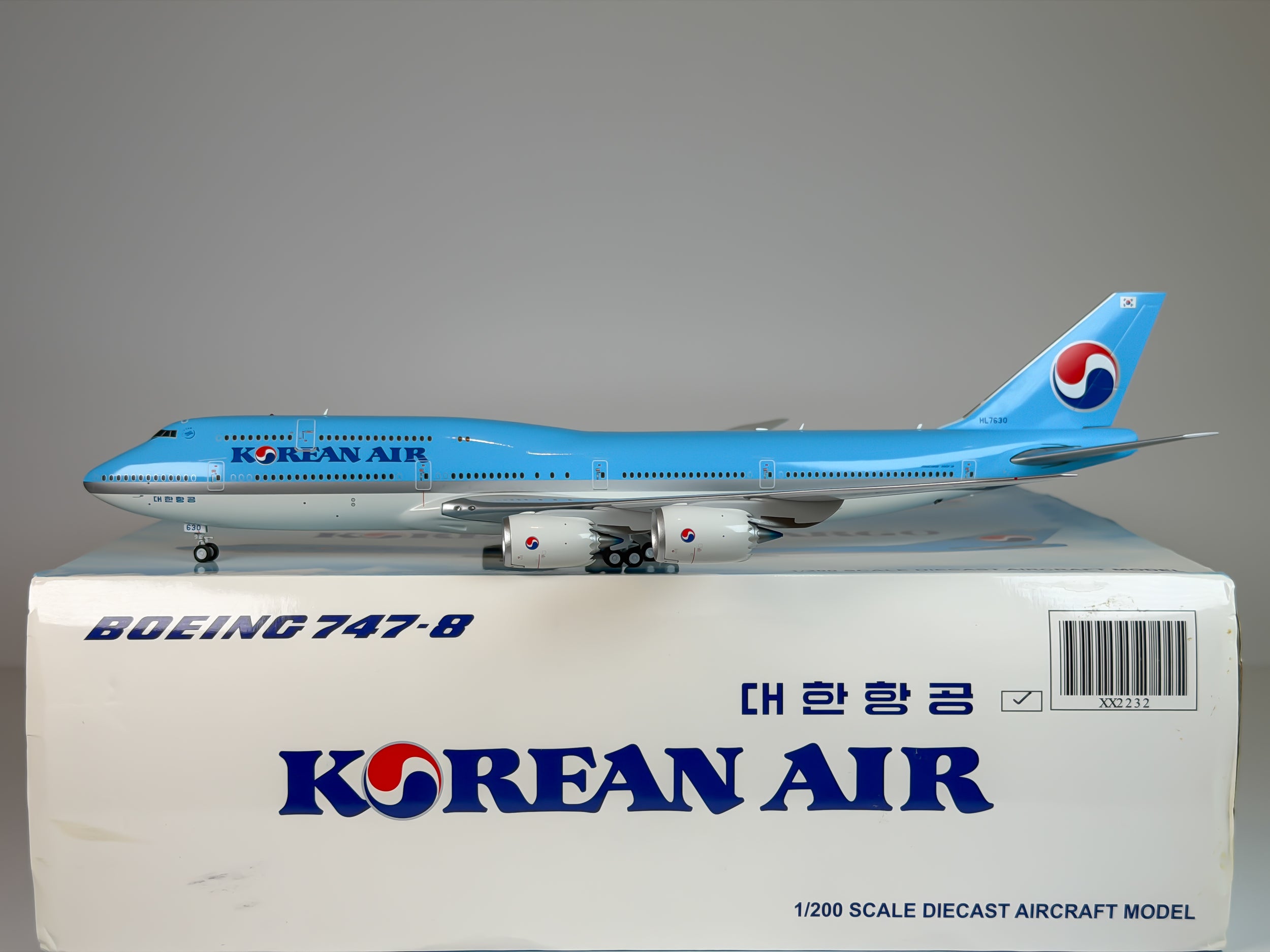 Korean Air Boeing 747-8i 1:200 JC Wings HL7630 (XX2232)