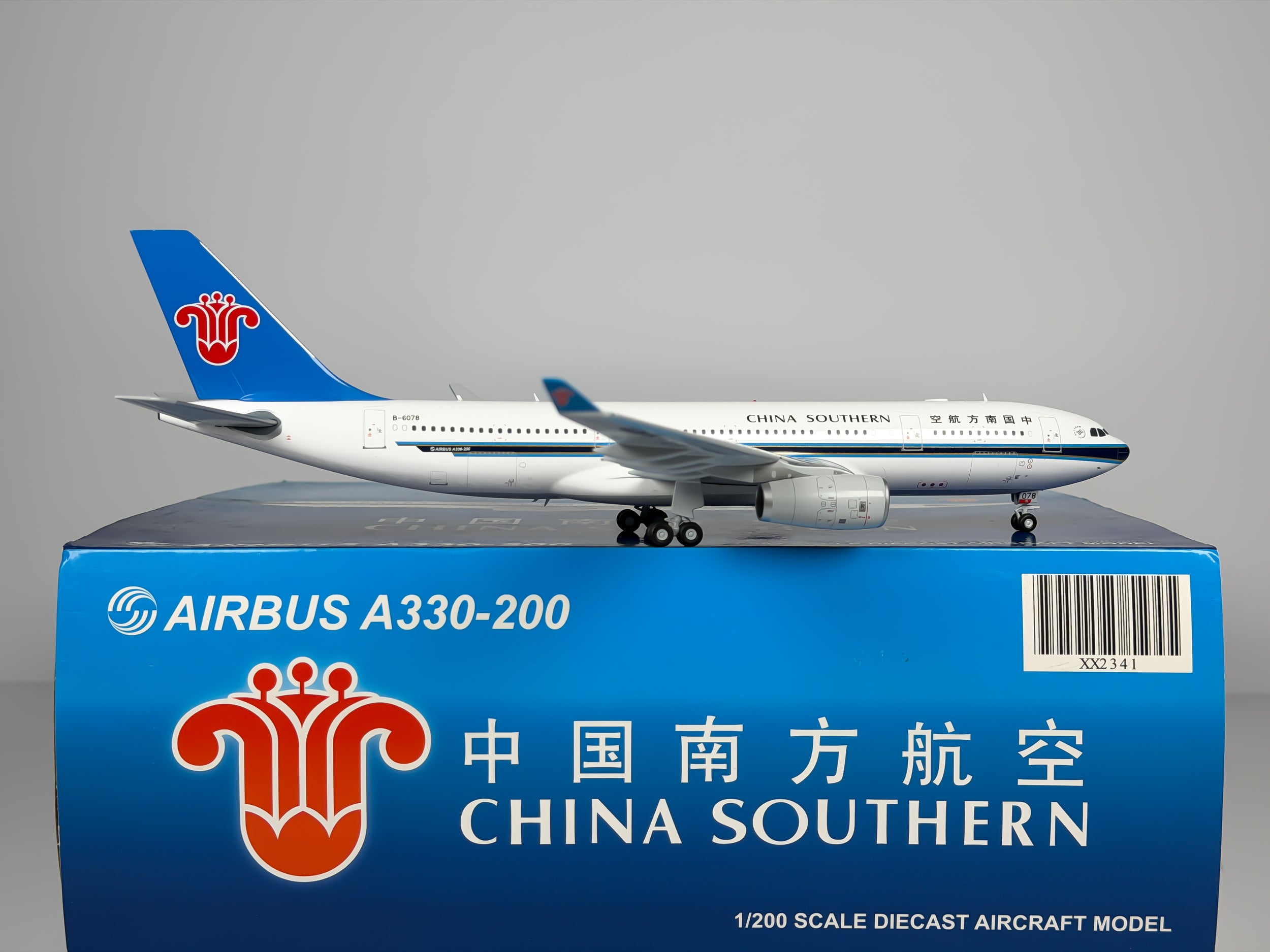 China Southern Airlines Airbus A330-200 1:200 JC Wings B-6078 (XX2341)