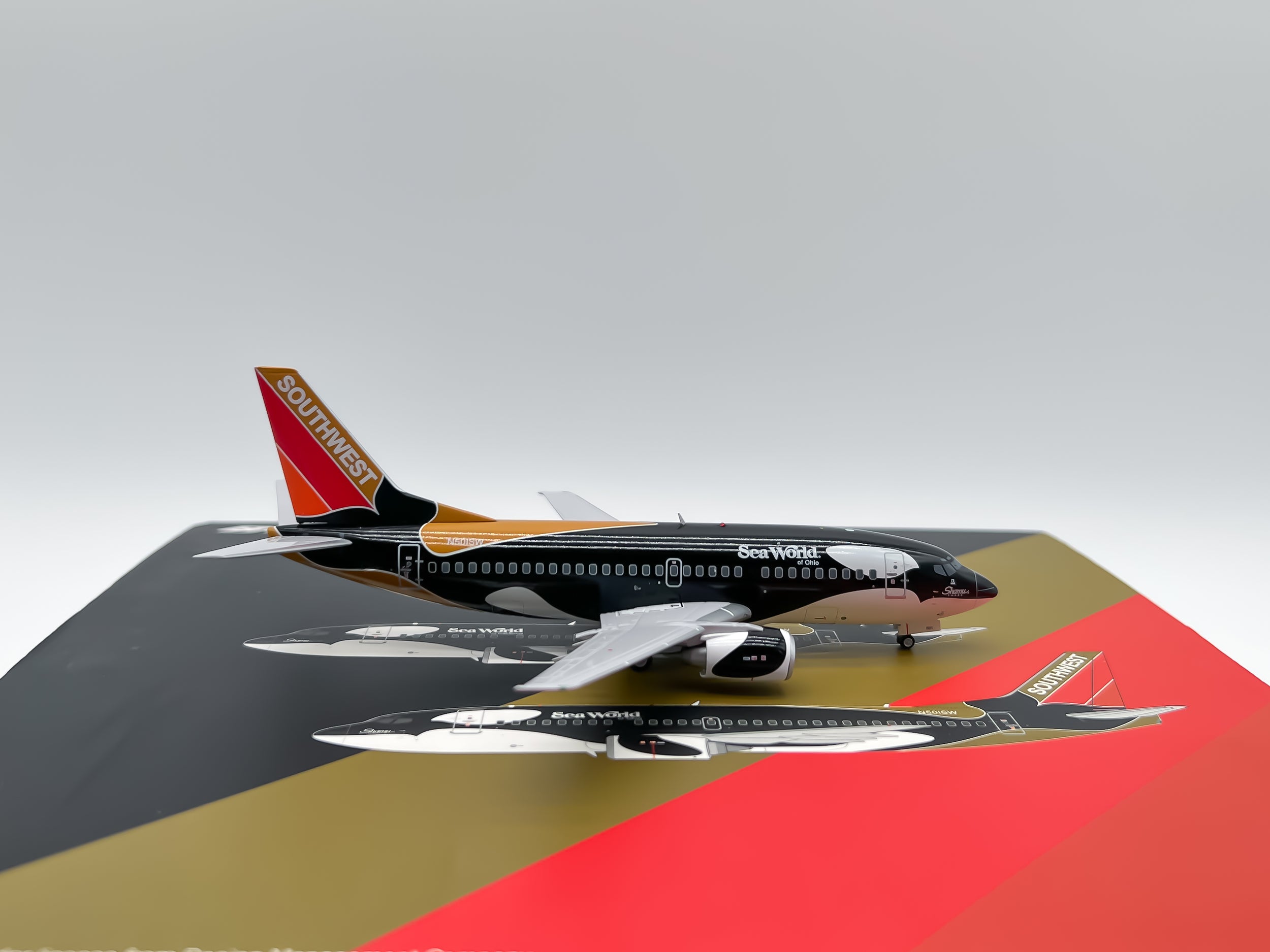 Southwest Airlines Boeing 737-500 1:200 JC Wings N501SW (XX2378)