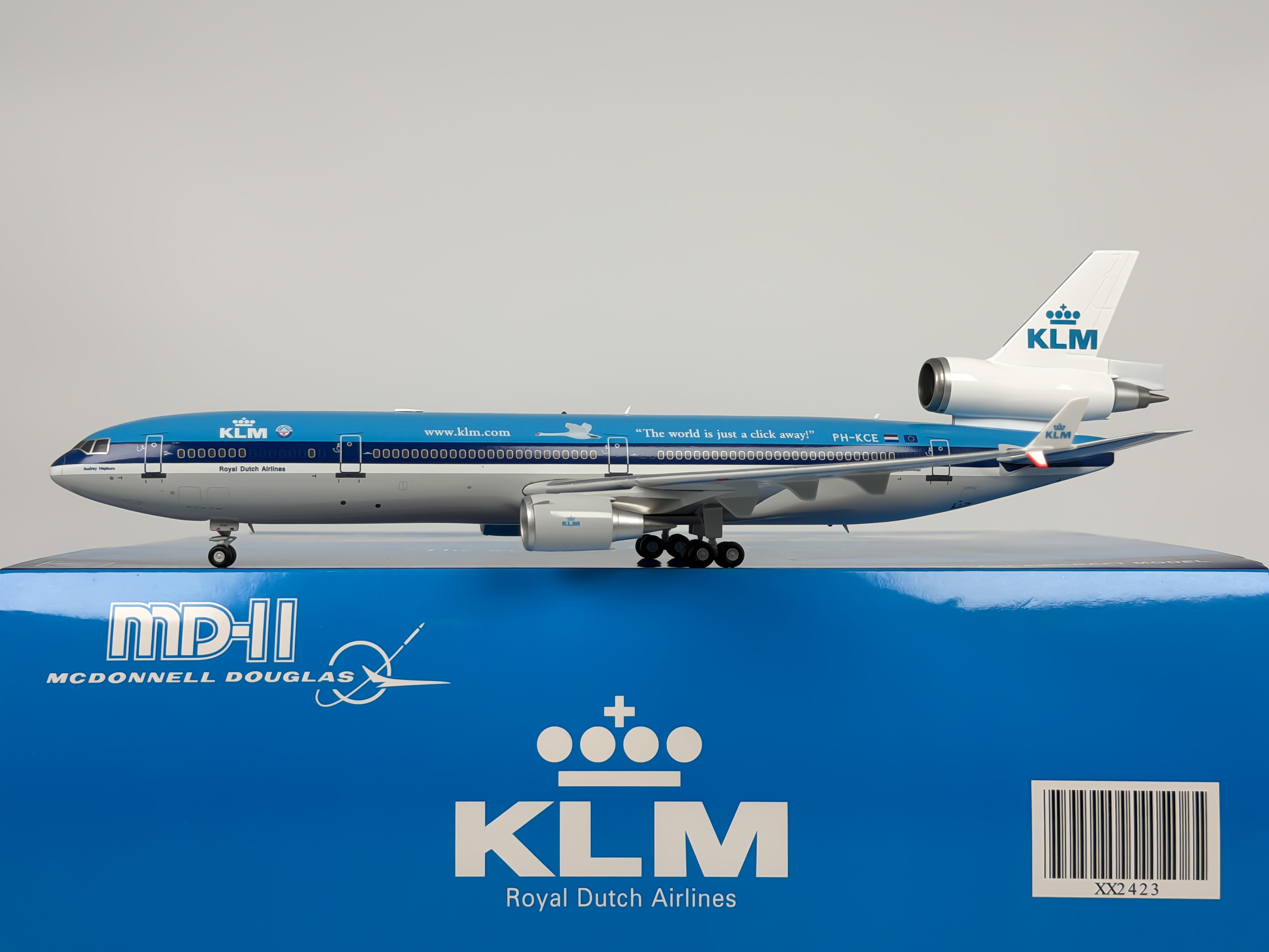 McDonnell Douglas MD-11 Diecast Aircraft Models · Northeast Diecast